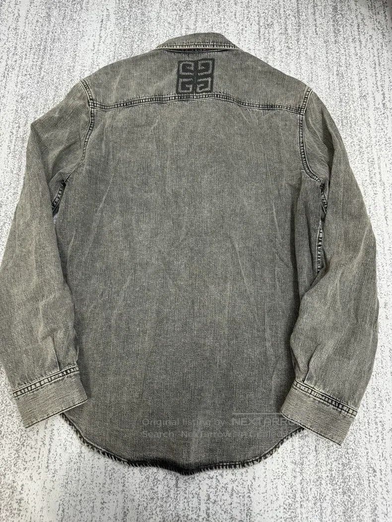 Givenchy Givenchy Distressed gray shirt jacket Size US XL / EU 56 / 4 - 5 Thumbnail