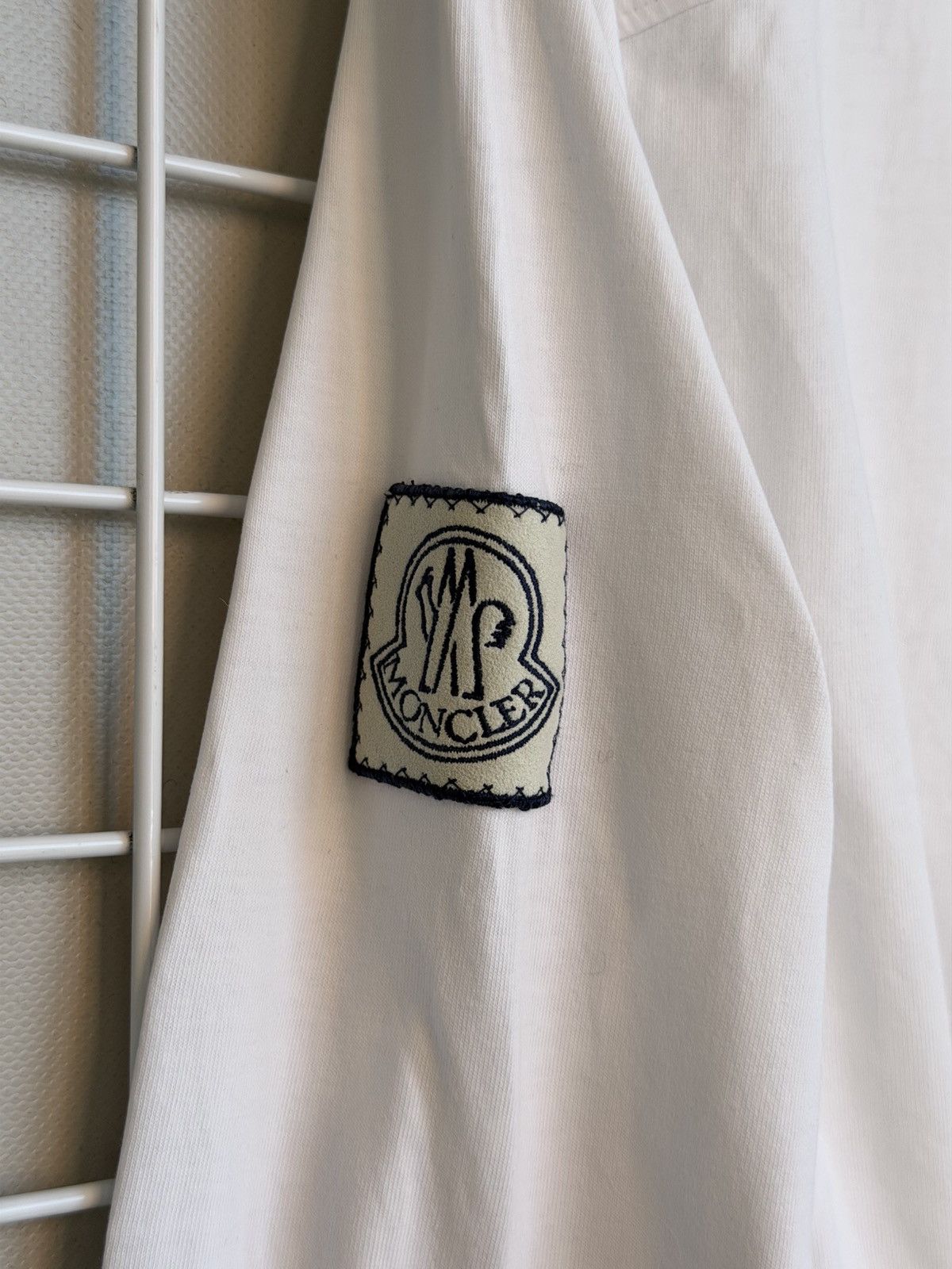 Moncler Moncler Gamme Bleu Classic Oxford Button Shirt Mens Size L Size US L / EU 52-54 / 3 - 9 Thumbnail