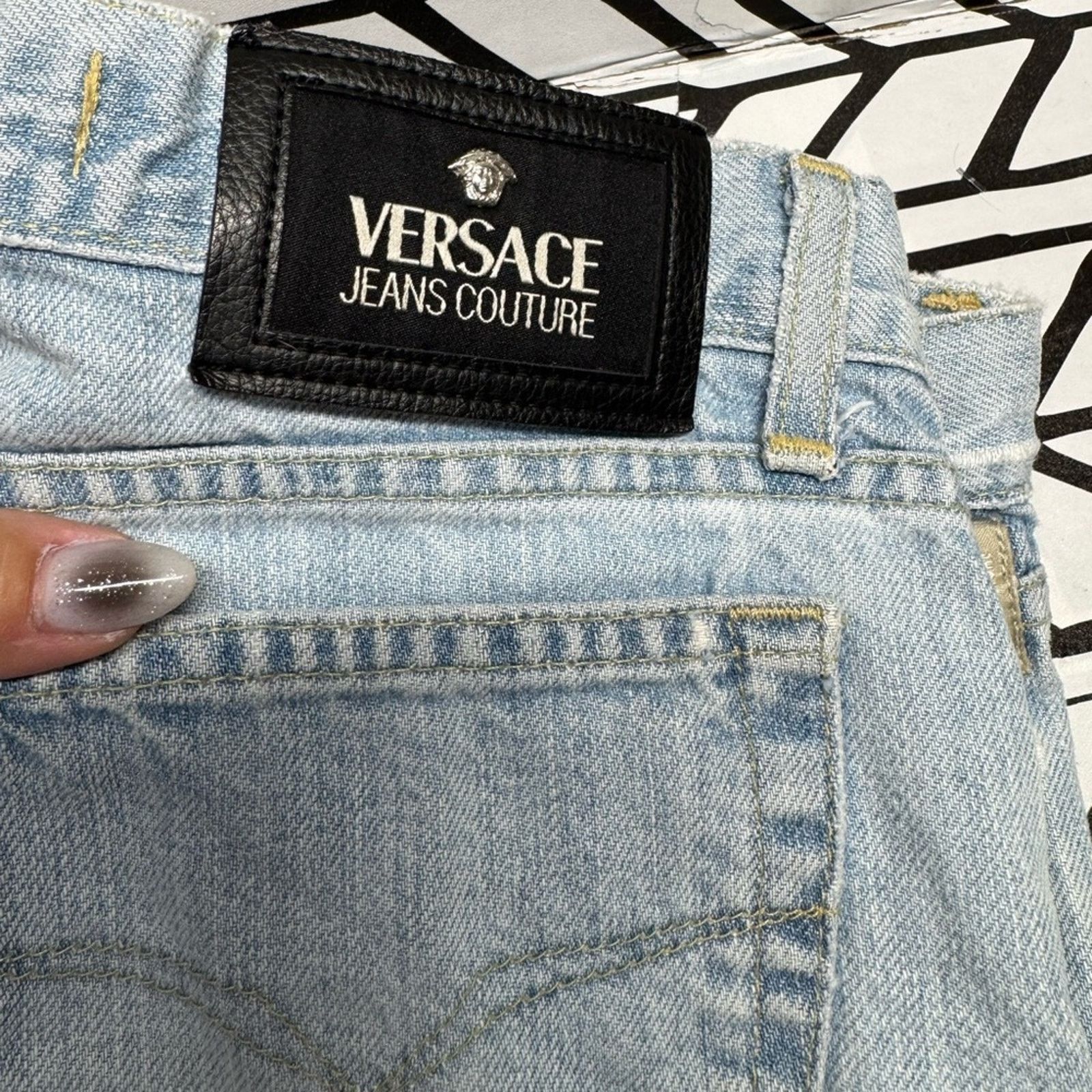 Versace Jeans Couture Versace Jeans Couture Light Wash Bootcut Denim size 28 Size 28" / US 6 / IT 42 - 2 Thumbnail