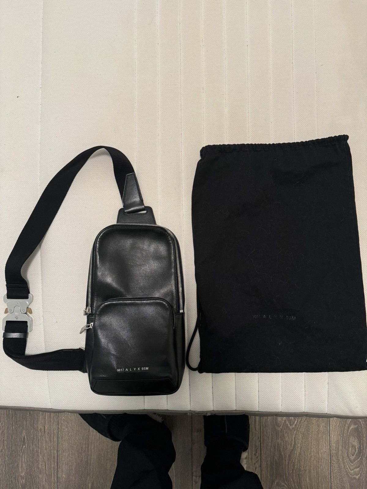 1017 Alyx 9Sm Rollercoaster Sling Bag in Black, Men's