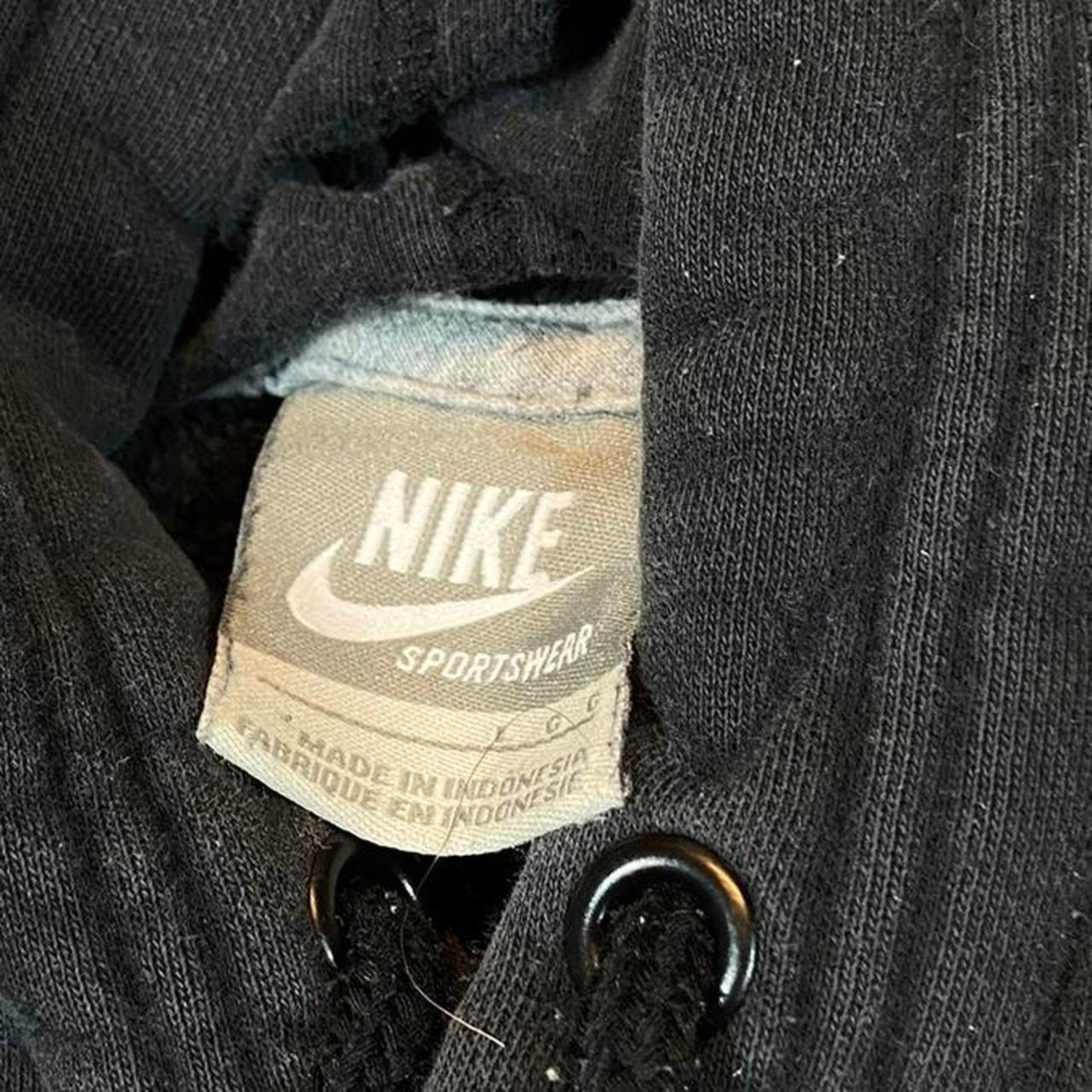 Nike 2000s y2k nike pullover hoodie Size US L / EU 52-54 / 3 - 3 Thumbnail