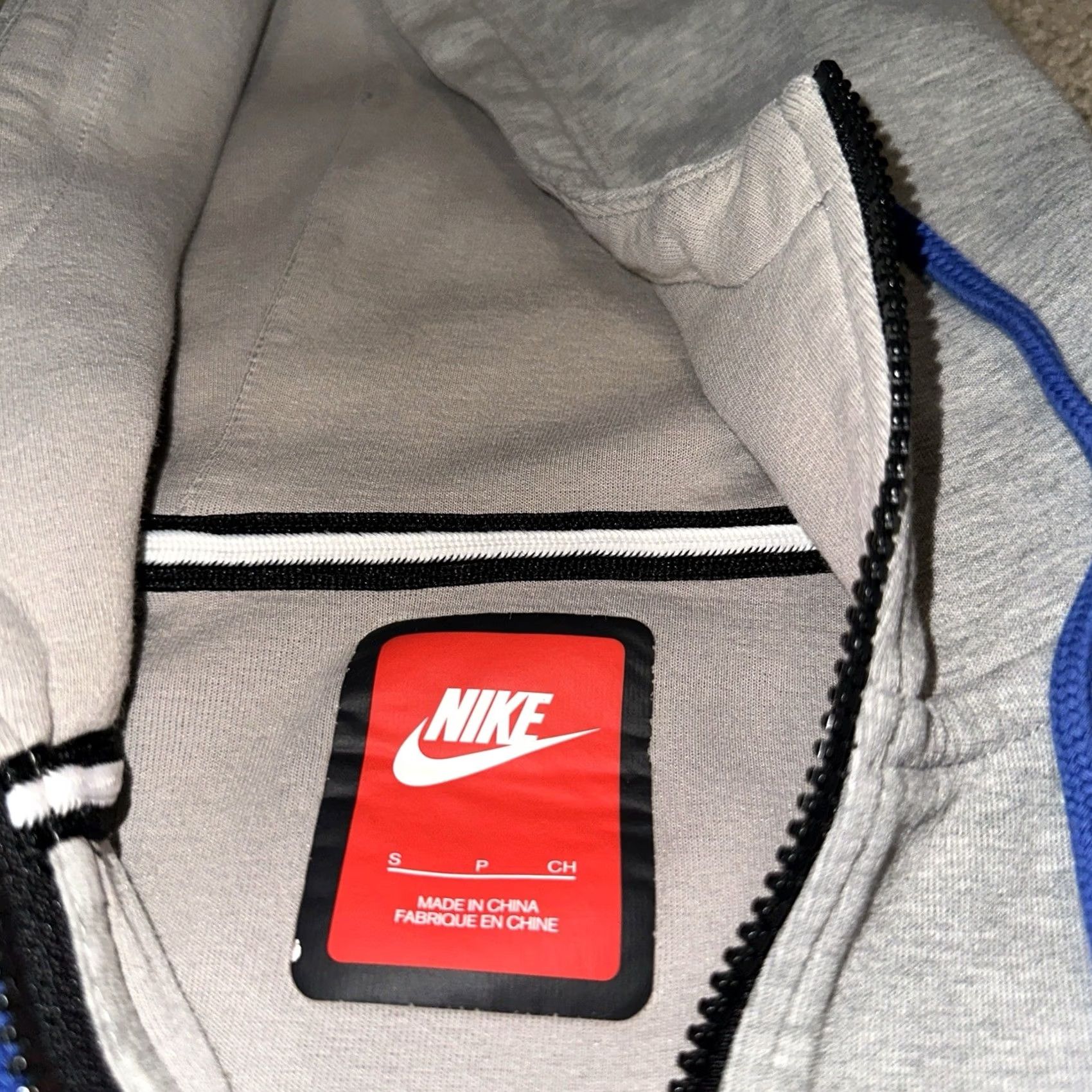 Nike Nike Tech Fleece Hoodie Mens Small Gray Regular Full Zip Pockets Nike Sportswear Size US S / EU 44-46 / 1 - 5 Thumbnail