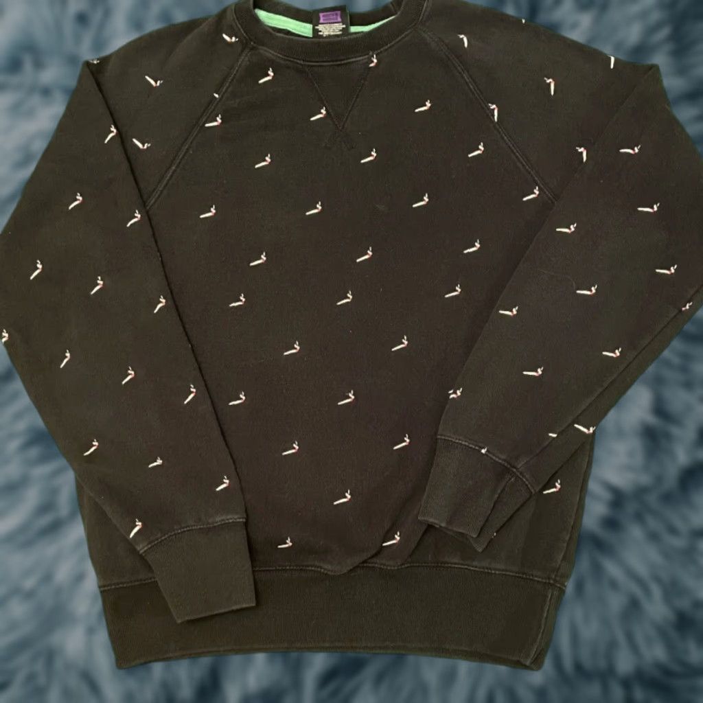 VINTAGE The Smokers Club World Wide Rollers 420 Embroidered Joint Crewneck Sweater Small