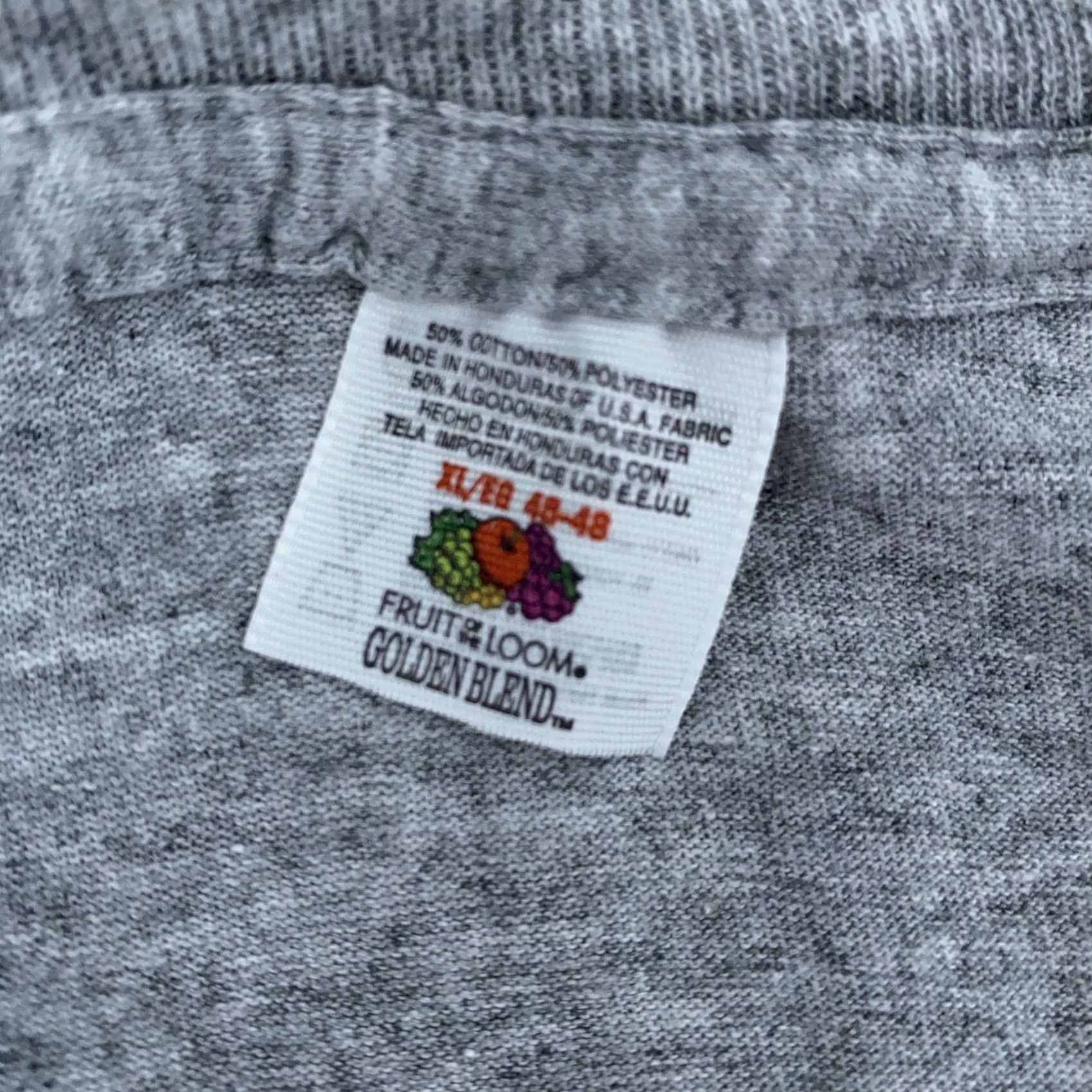 Fruit Of The Loom Vtg Fruit of the Loom Blank Gray Pocket Muscle Shirt Mens L Sleeveless Gym Tee Size US L / EU 52-54 / 3 - 6 Thumbnail