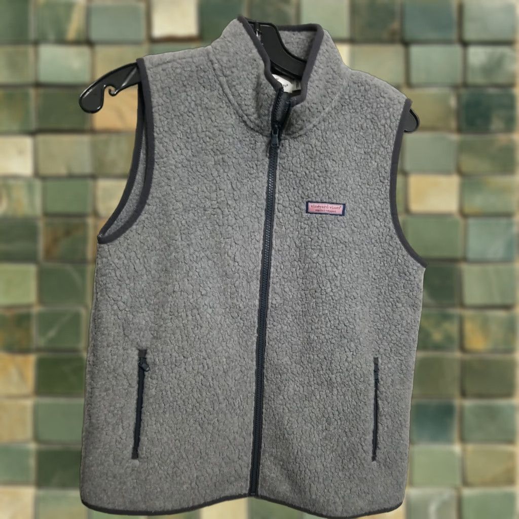 Vineyard Vines Vineyard Vines Vest Shirt Women Gray Full Zip Sleeveless Sherpa Harbor Top S Regular Size/Vest Size S / US 4 / IT 40 - 1 Thumbnail
