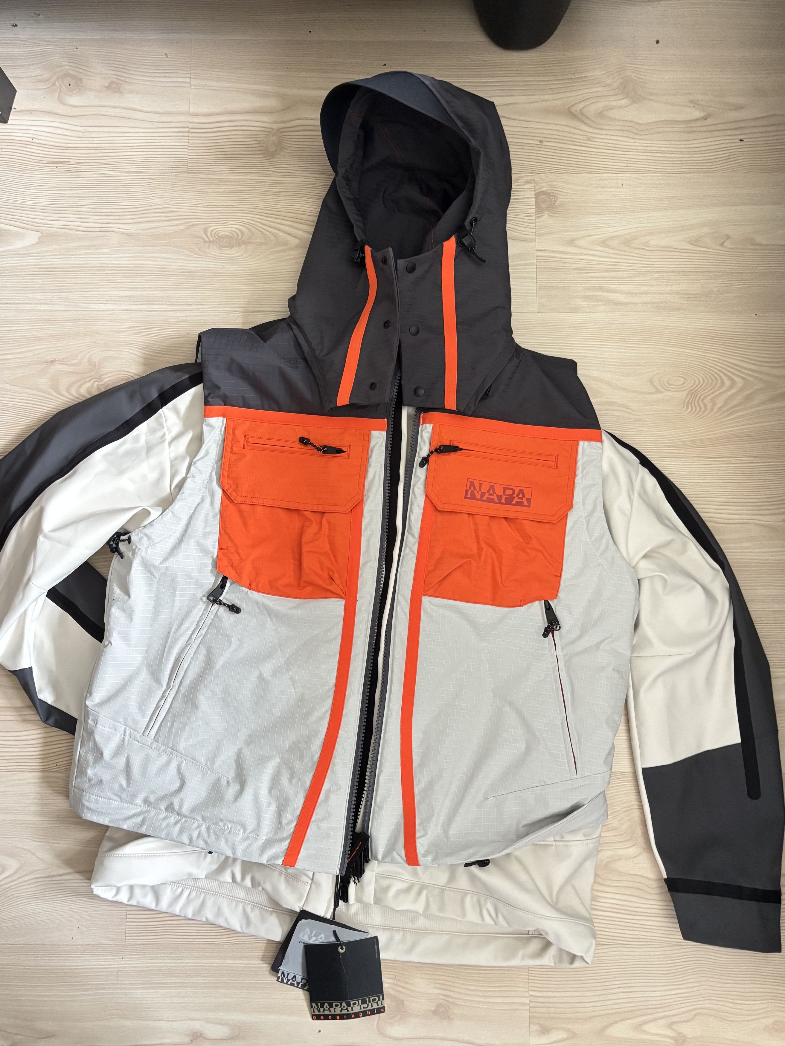 Napapijri Tusco Size US L / EU 52-54 / 3 - 1 Thumbnail