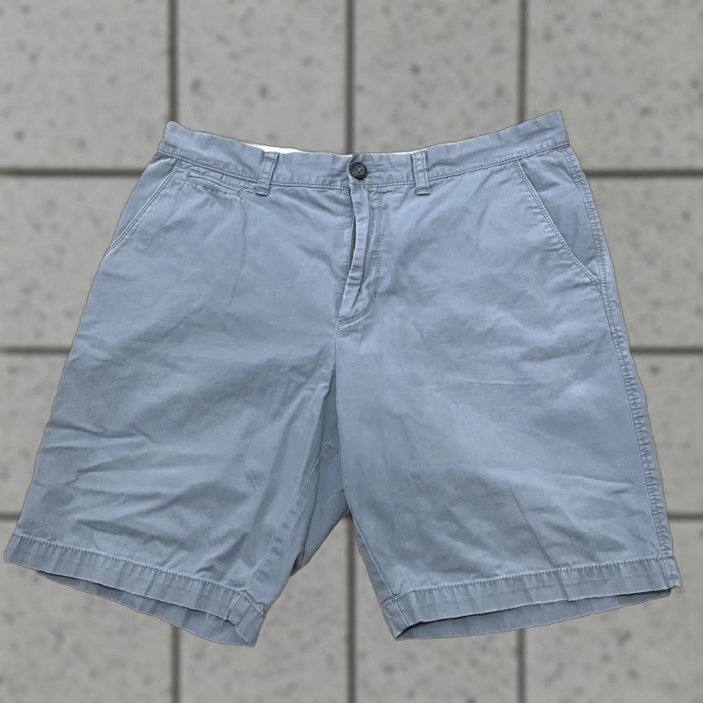 Old Navy VINTAGE Old Navy Shorts Men 34 Flat front Chino Lounge Light Blue Gray Beach Fade 34x9 Size US 34 / EU 50 - 1 Thumbnail