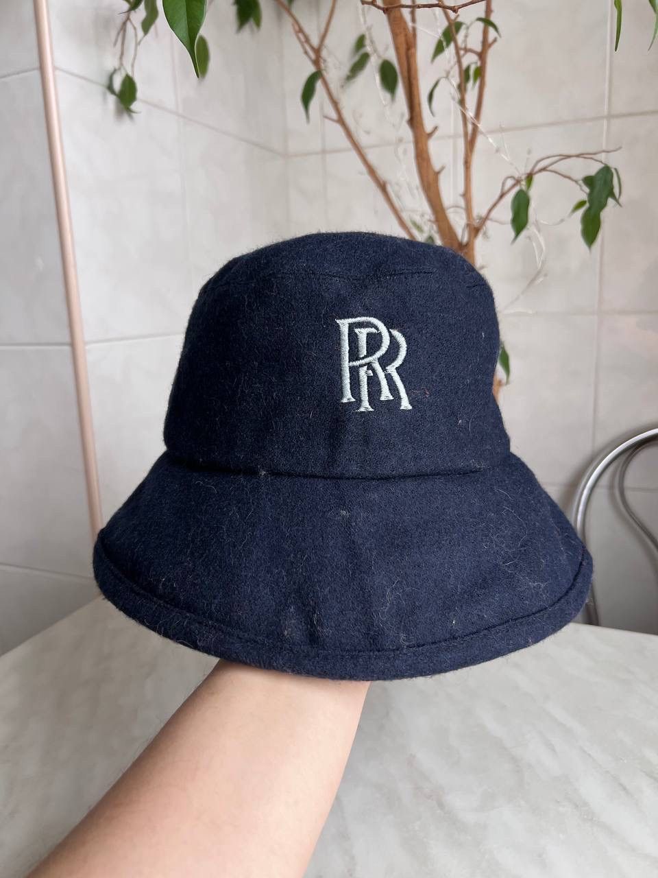 Vintage Vintage Y2K 90s Rolls Royce Wool Bucket Hat Auto Racing 1990 Size ONE SIZE - 1 Thumbnail
