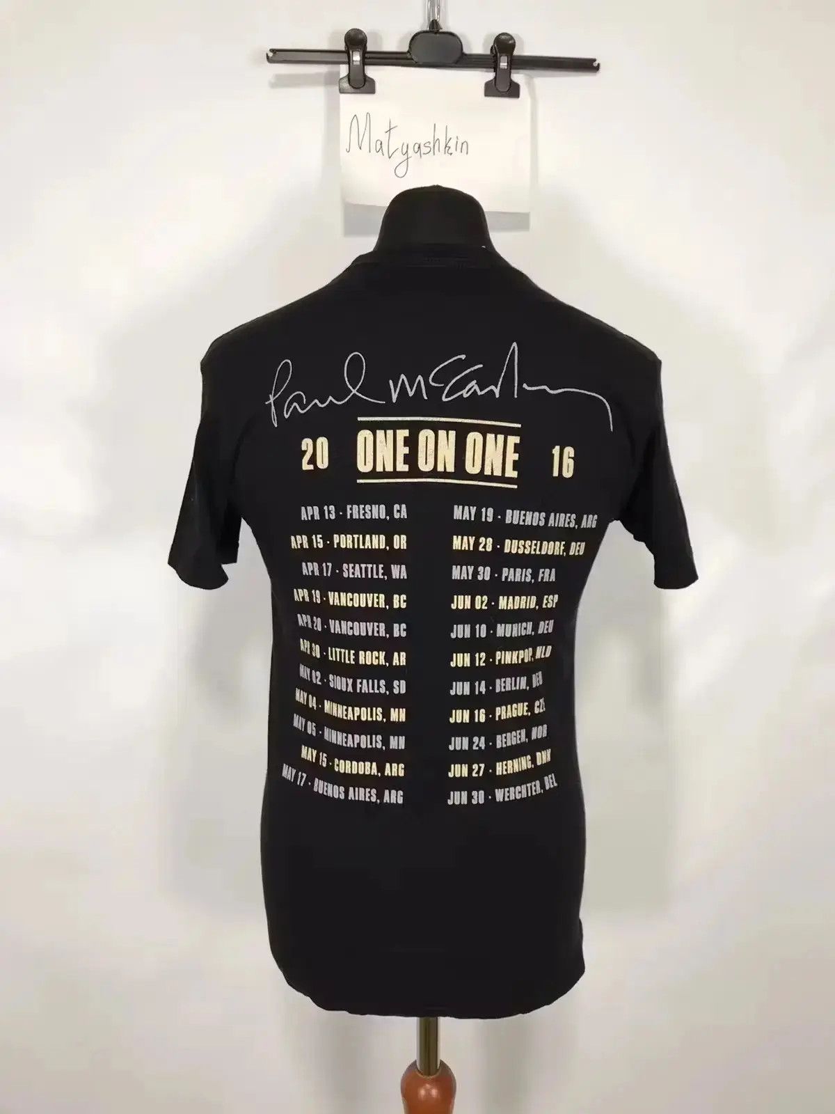 Band Tees Paul McCartney tour 2016 t-shirt size S Size US S / EU 44-46 / 1 - 2 Thumbnail