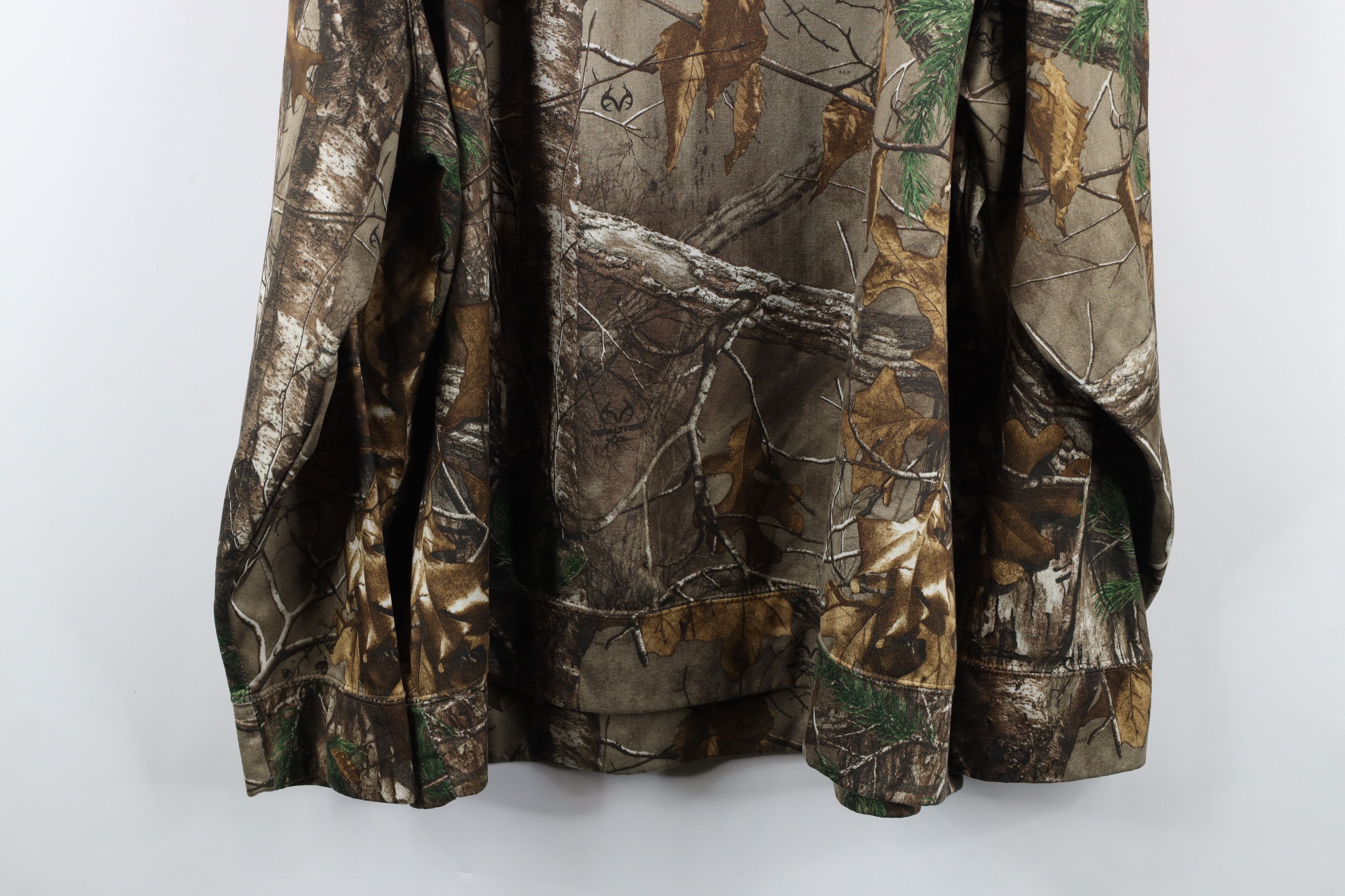 Vintage Vintage Y2K Streetwear Realtree Camouflage Hoodie Sweatshirt Size US XXL / EU 58 / 5 - 12 Thumbnail