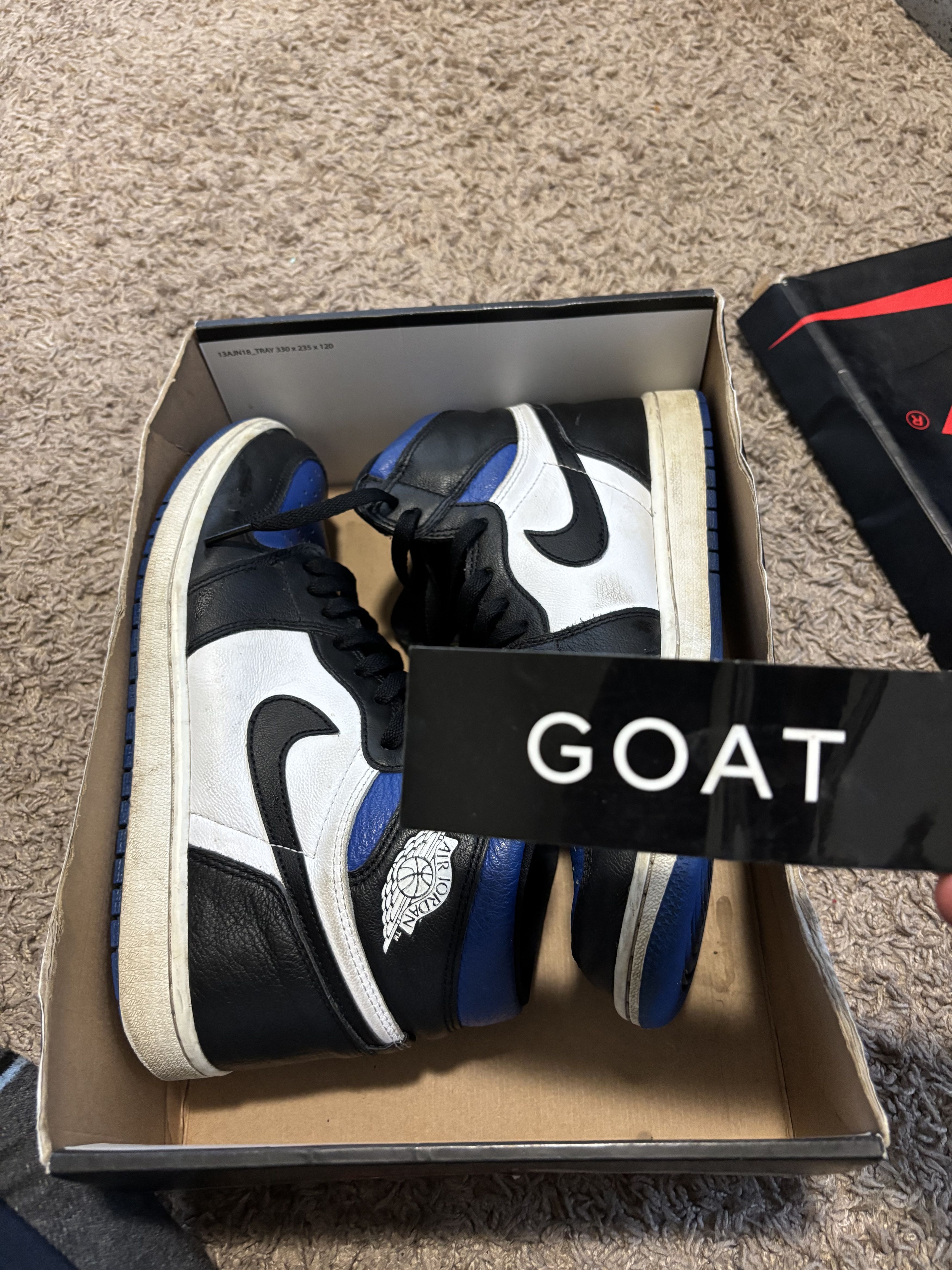 Jordan Brand Jordan 1 OG Royal Toe Size US 10.5 / EU 43-44 - 3 Thumbnail