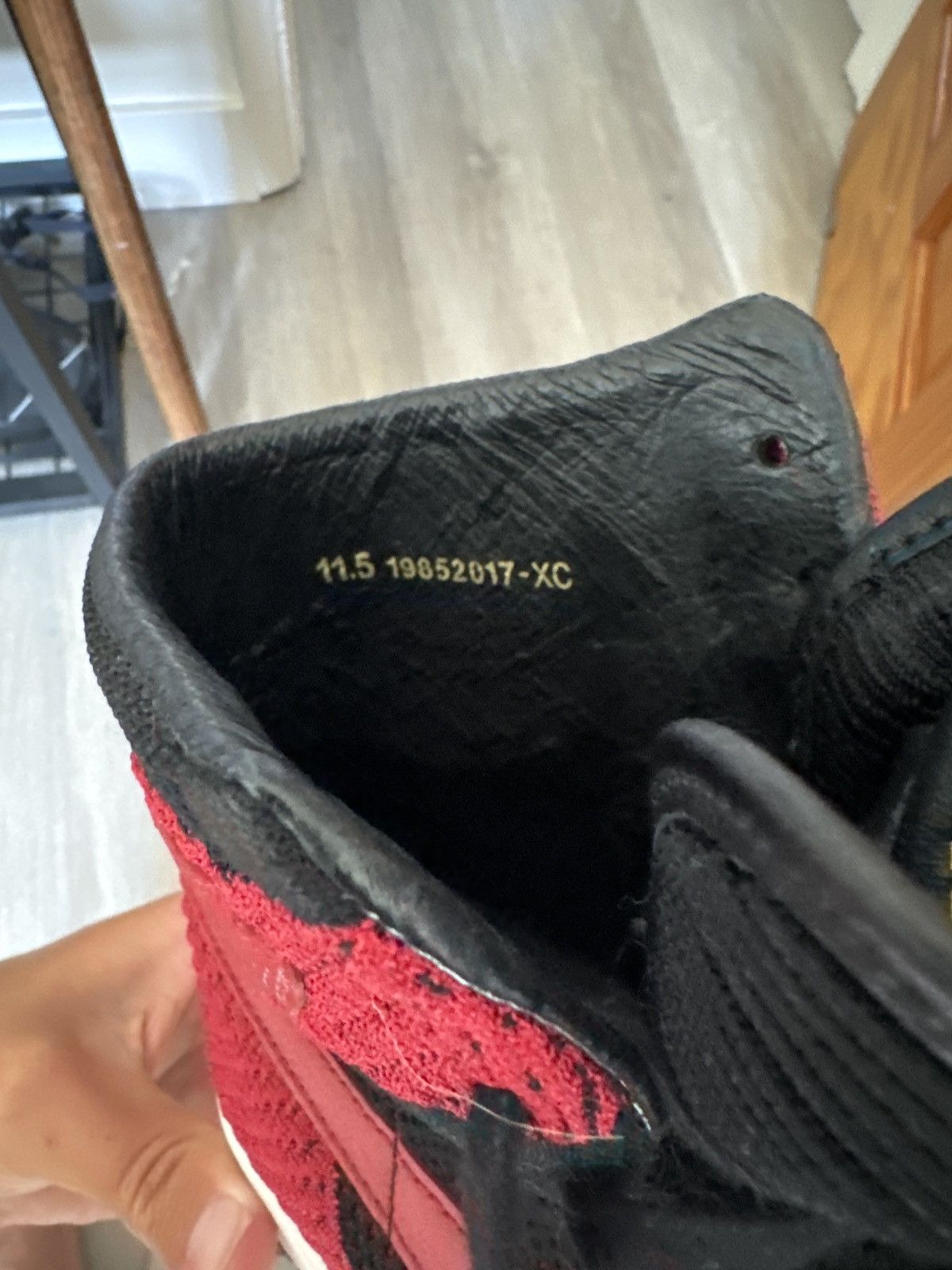 Nike Jordan 1 Retro High Flyknit Bred Size US 11.5 / EU 44-45 - 3 Thumbnail