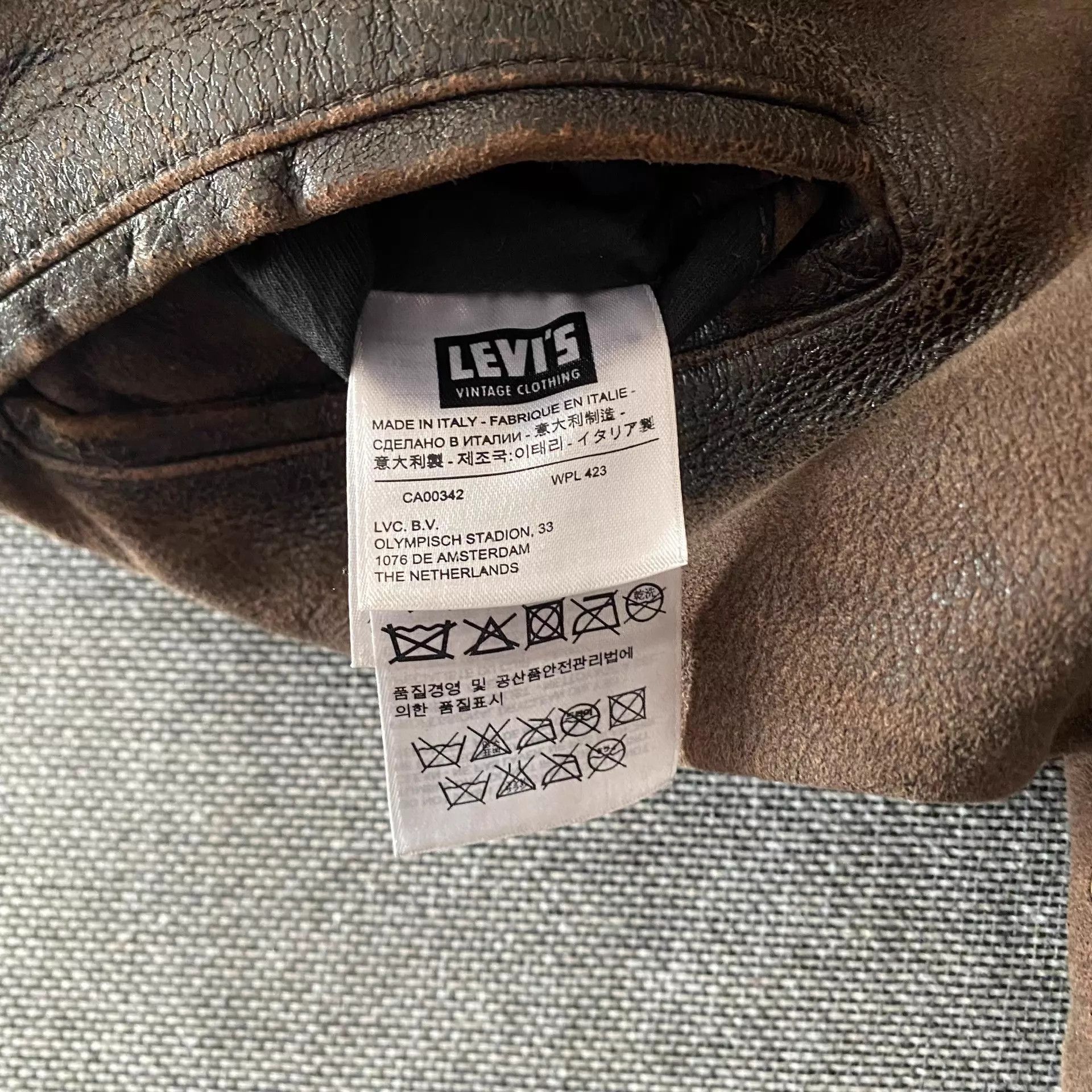 Levi's Levi's LVC 1940s Distressed Dark Brown Lambskin S Size US S / EU 44-46 / 1 - 9 Thumbnail