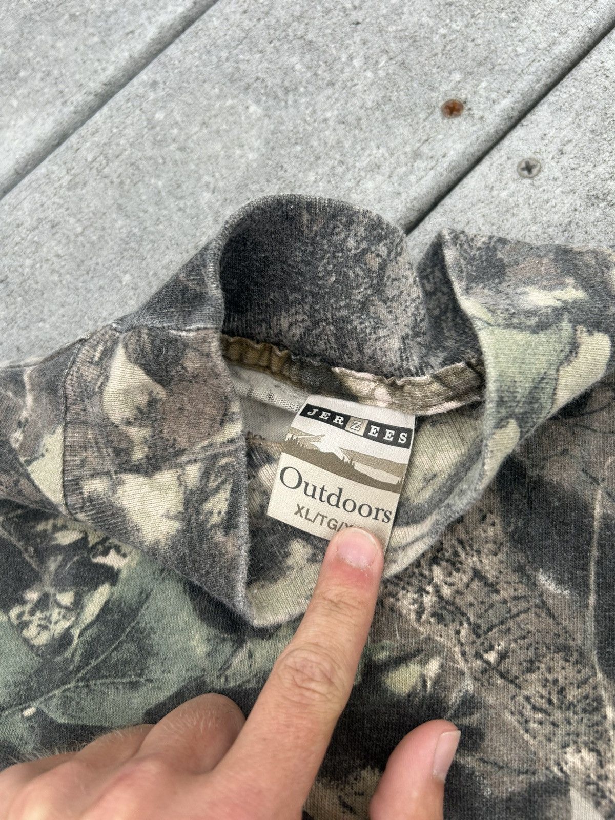 Vintage Y2k Realtree Pocket Camo Shirt Size US XL / EU 56 / 4 - 2 Thumbnail