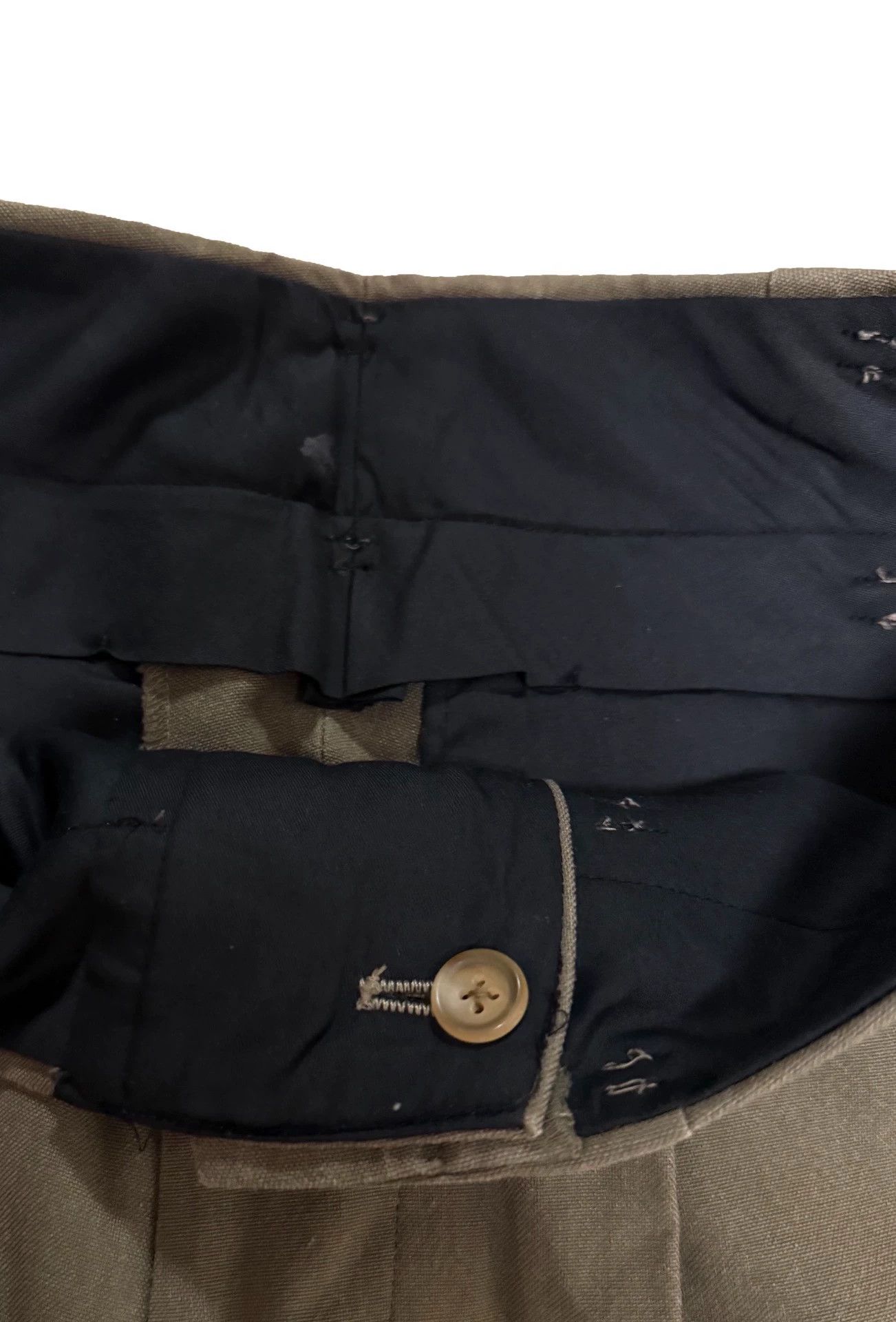 Yohji Yamamoto Yohji Yamamoto Khaki Silk Loose Tapered Pants Size US 30 / EU 46 - 4 Thumbnail