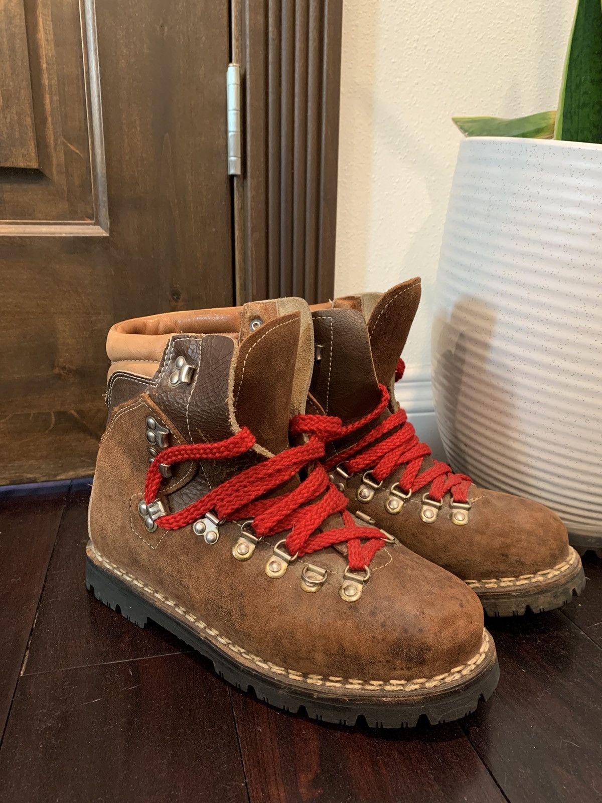 Thom Mcan Vintage Vibram Hiking Boots