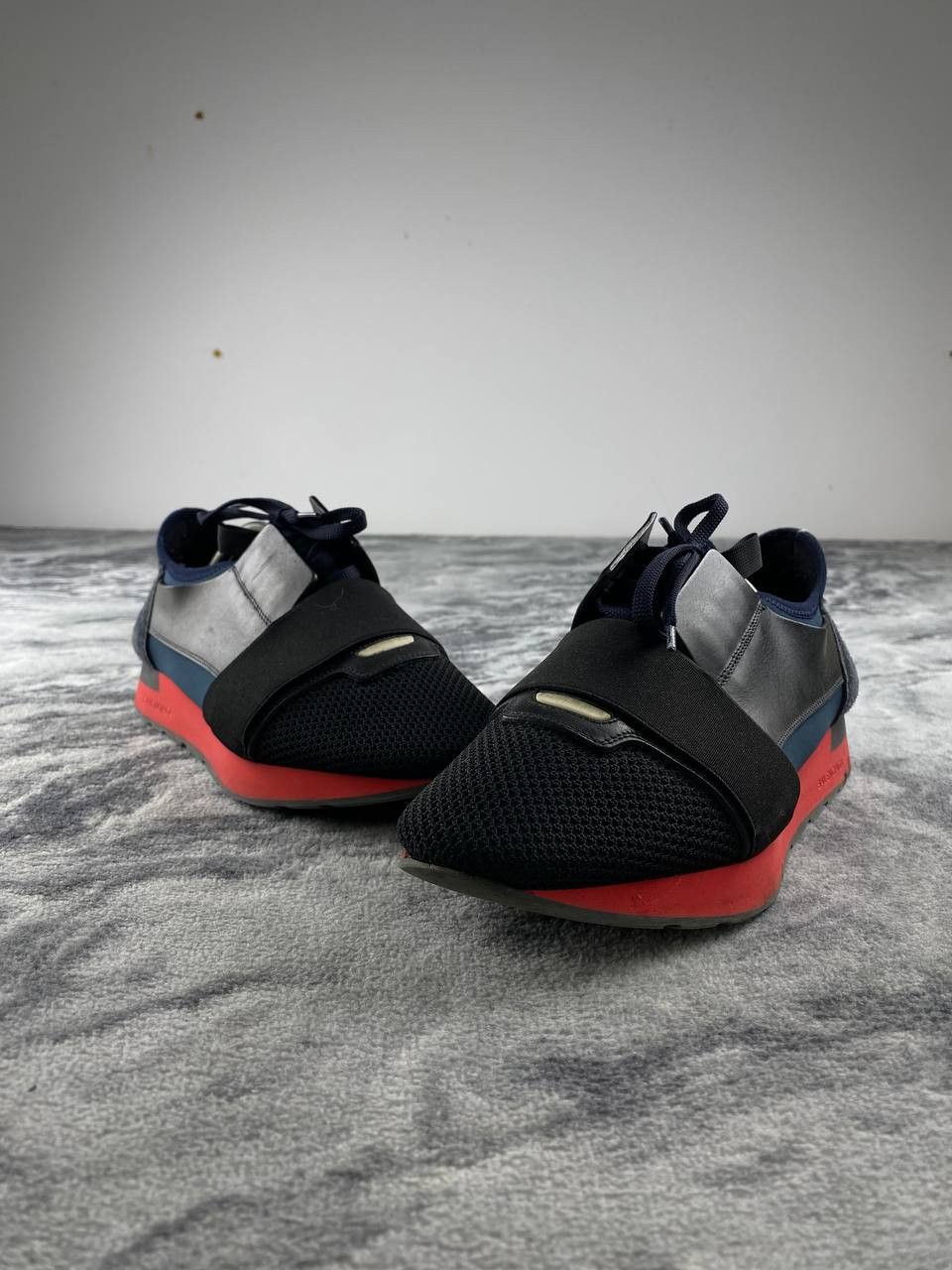 Balenciaga Balenciaga Race Runner Low Trainers Sneakers Men Size 41 Size US 8 / EU 41 - 1 Thumbnail