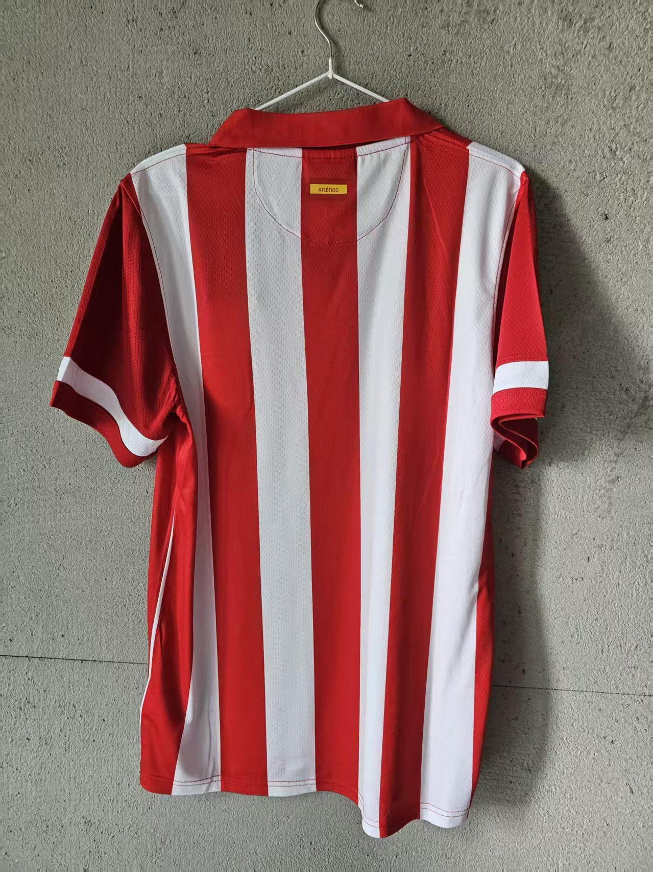 Other atletico madrid Jersey 2013 Size US XL / EU 56 / 4 - 4 Thumbnail