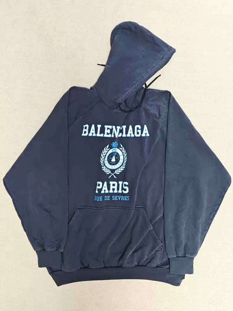 Balenciaga crown hoodie online