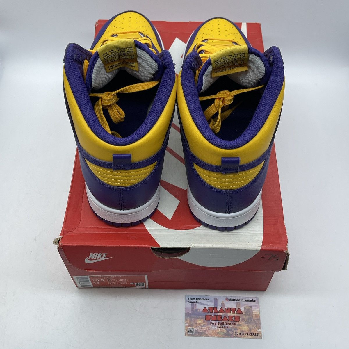 Nike Dunk high lakers Size US 10.5 / EU 43-44 - 6 Thumbnail