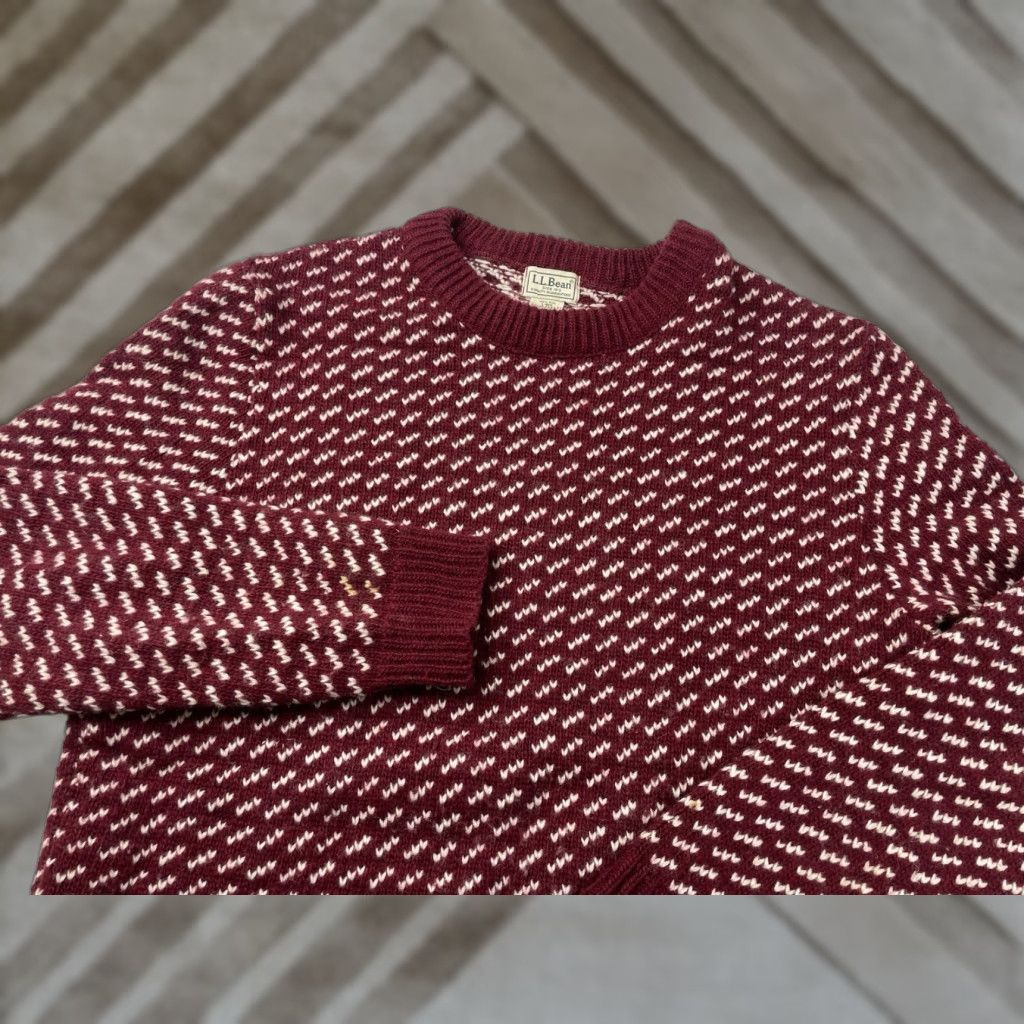 Vintage **L.L. Bean Birds-Eye Red Wool Crewneck Pullover Mens Large** User: L.L. Bean Birds-Eye Red Wool Crewneck Pullover Mens Large Size US L / EU 52-54 / 3 - 1 Thumbnail