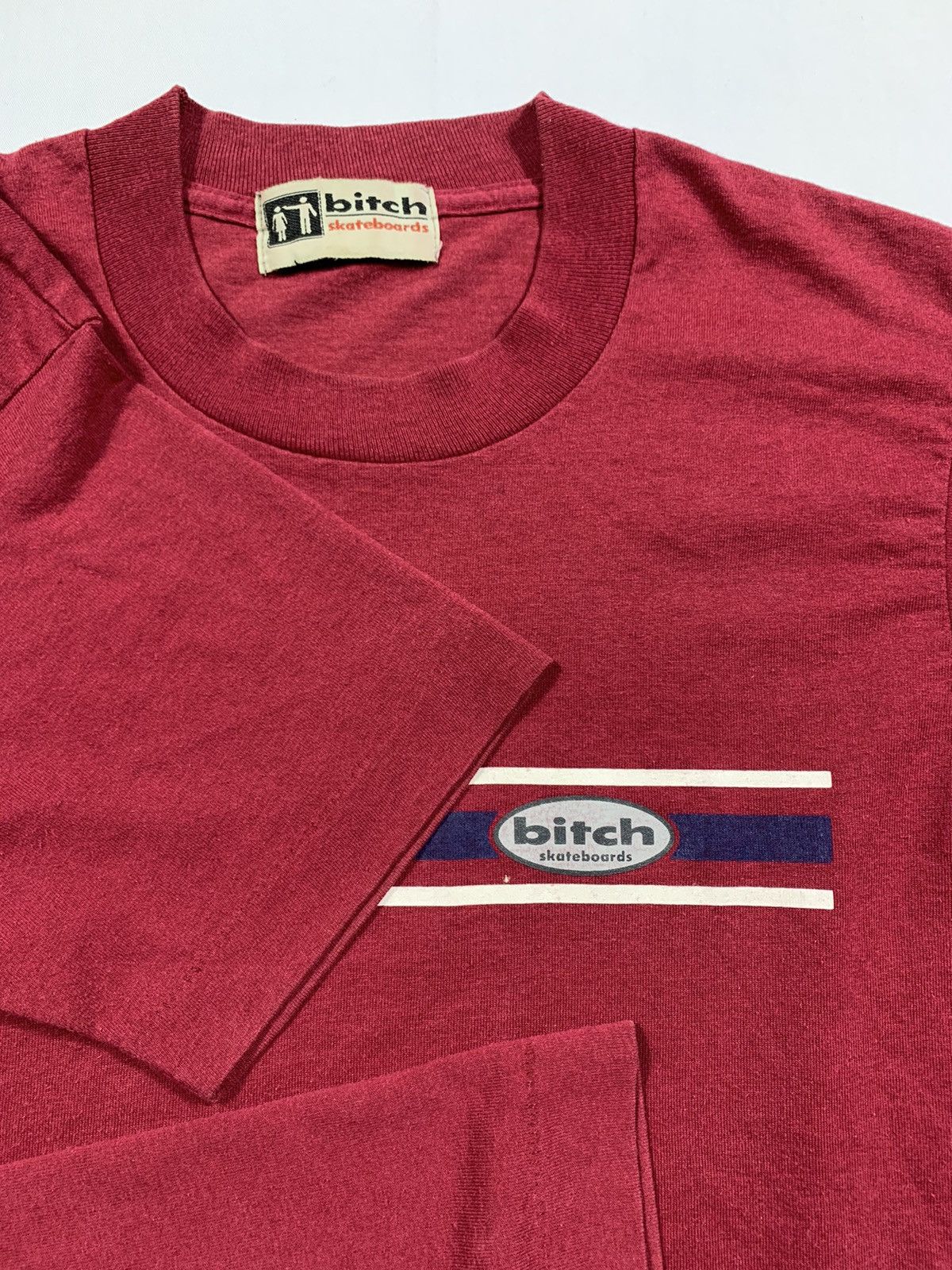 Santa Cruz Skateboards × Vintage 90's BITCH Skateboards Tee Size US S / EU 44-46 / 1 - 3 Thumbnail