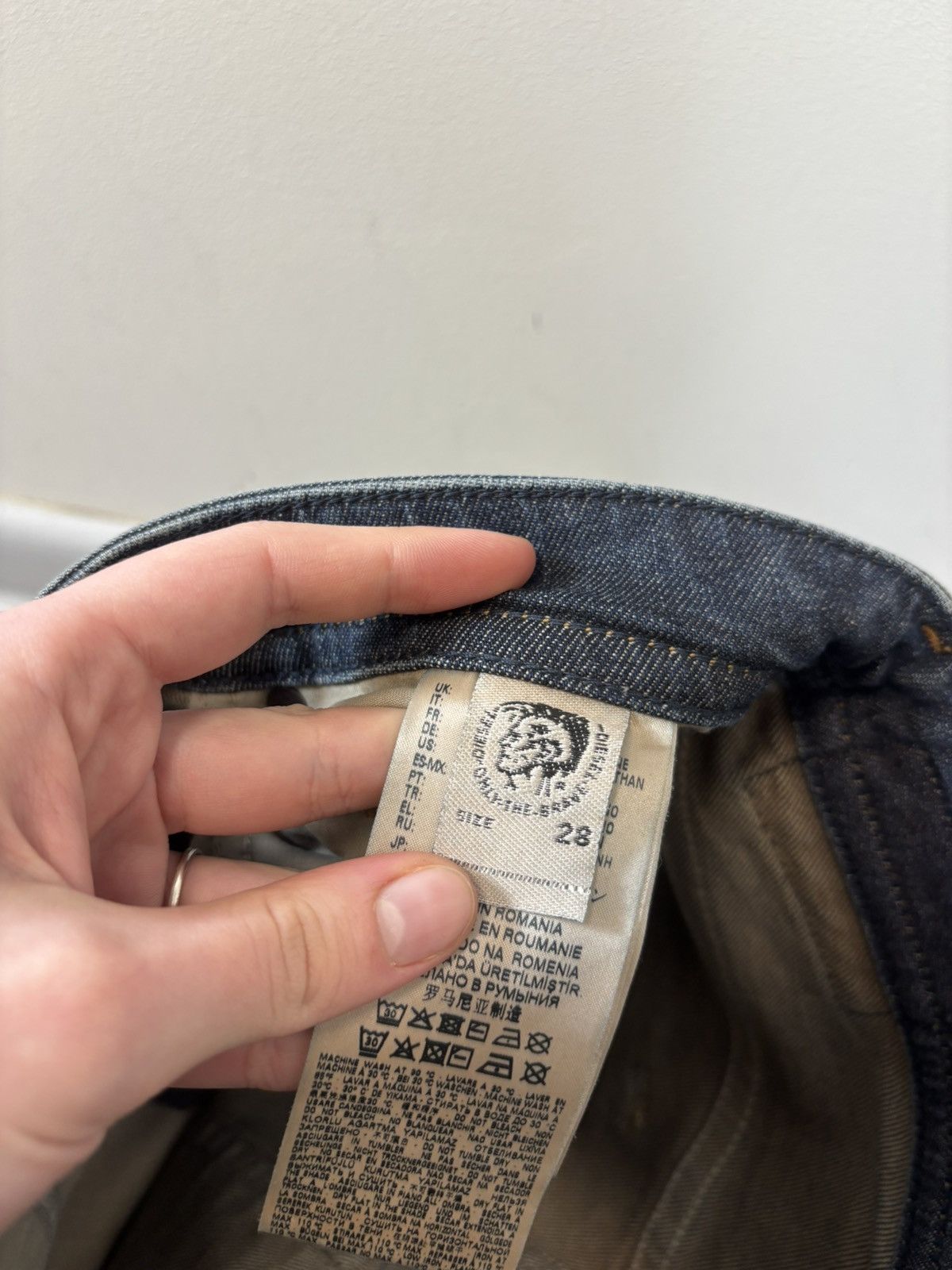Diesel Diesel Buster Regular Slim Tapered NWT Stretch Denim Jeans Size US 28 / EU 44 - 12 Thumbnail