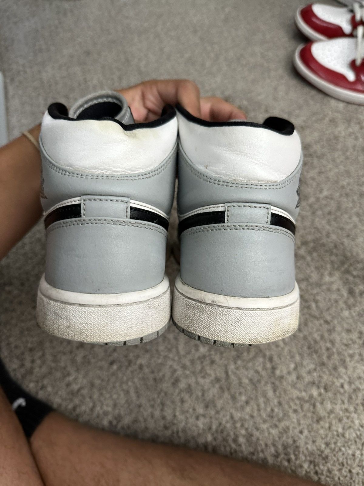 Nike Air jordan 1 mid smoke grey black white - size 9.5 Size US 9.5 / EU 42-43 - 4 Thumbnail