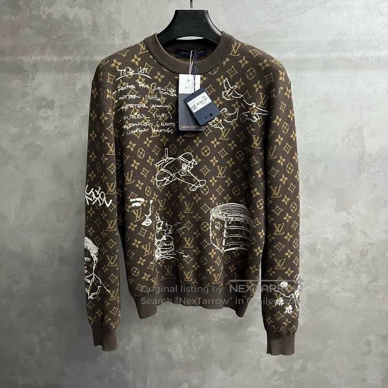 Louis Vuitton Louis Vuitton Brown Logo monogrammed scribbled crewneck lo Size US S / EU 44-46 / 1 - 1 Thumbnail
