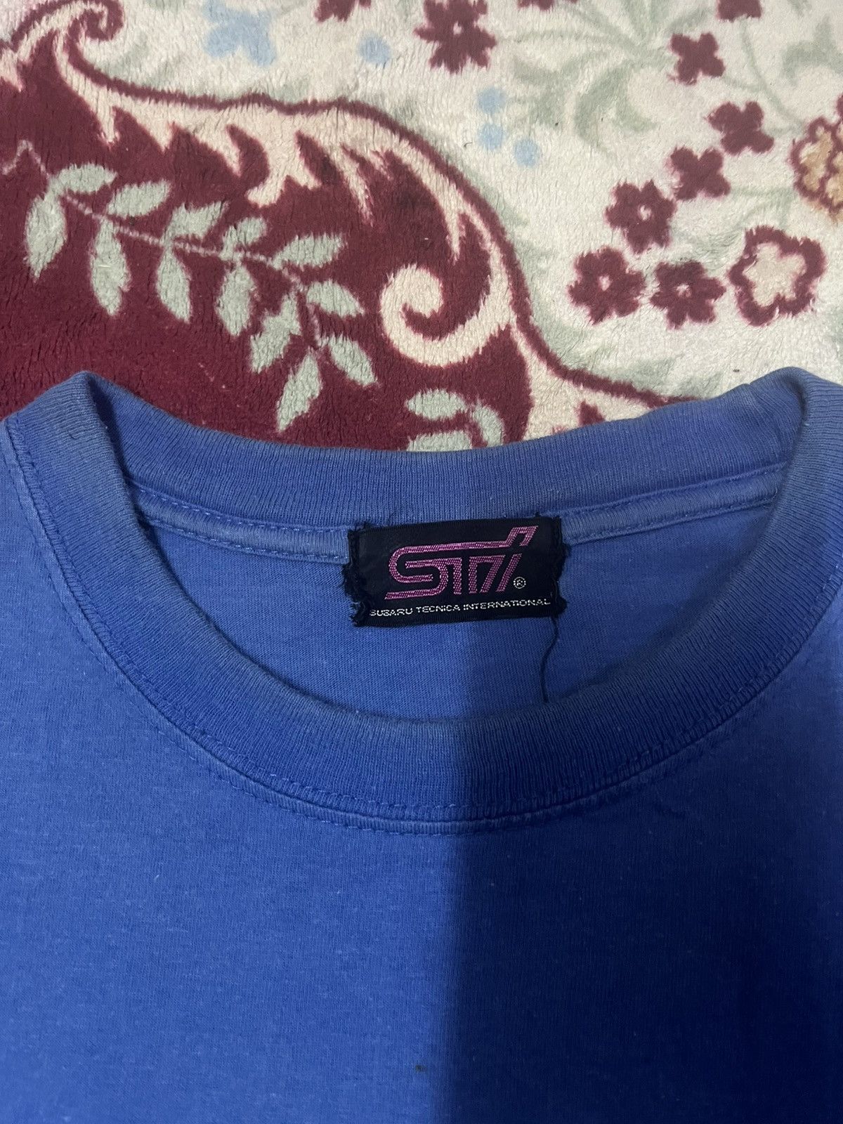 Vintage Vintage Subaru World Rally Team Tshirt Size US L / EU 52-54 / 3 - 5 Thumbnail