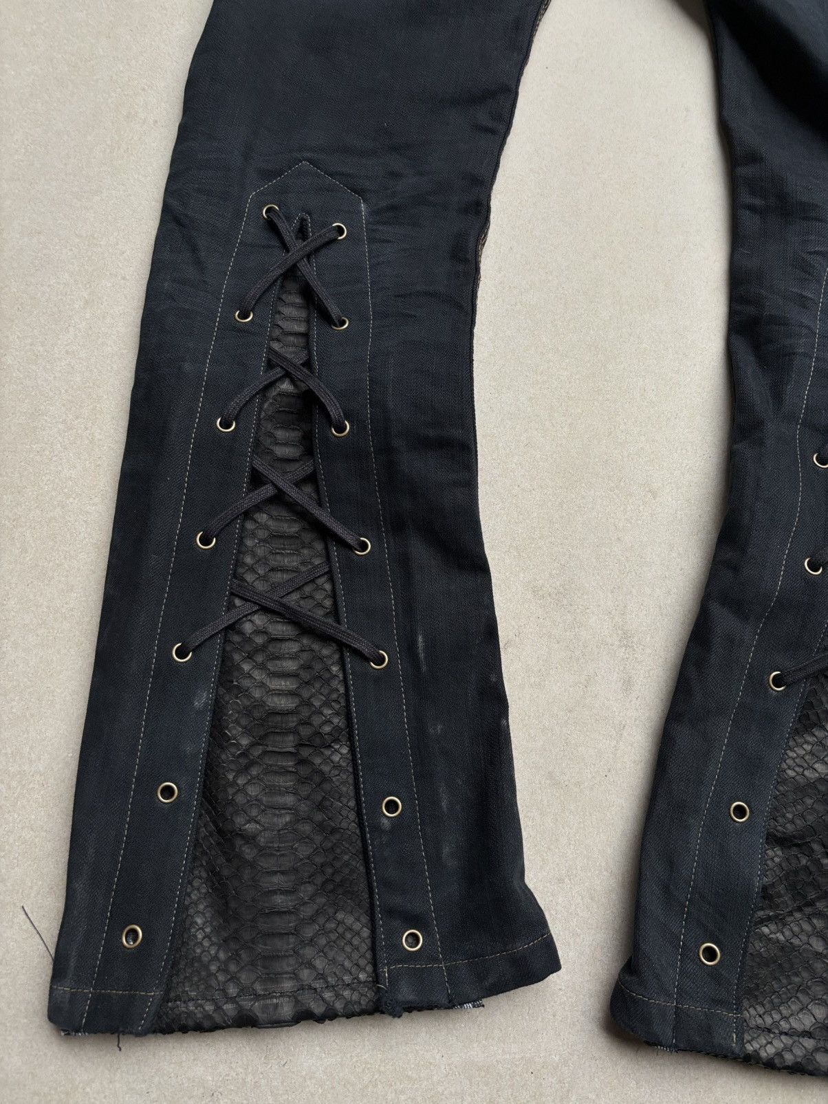 Japanese Brand HIDEAWAYS lace-up flare jeans Size US 29 - 7 Thumbnail