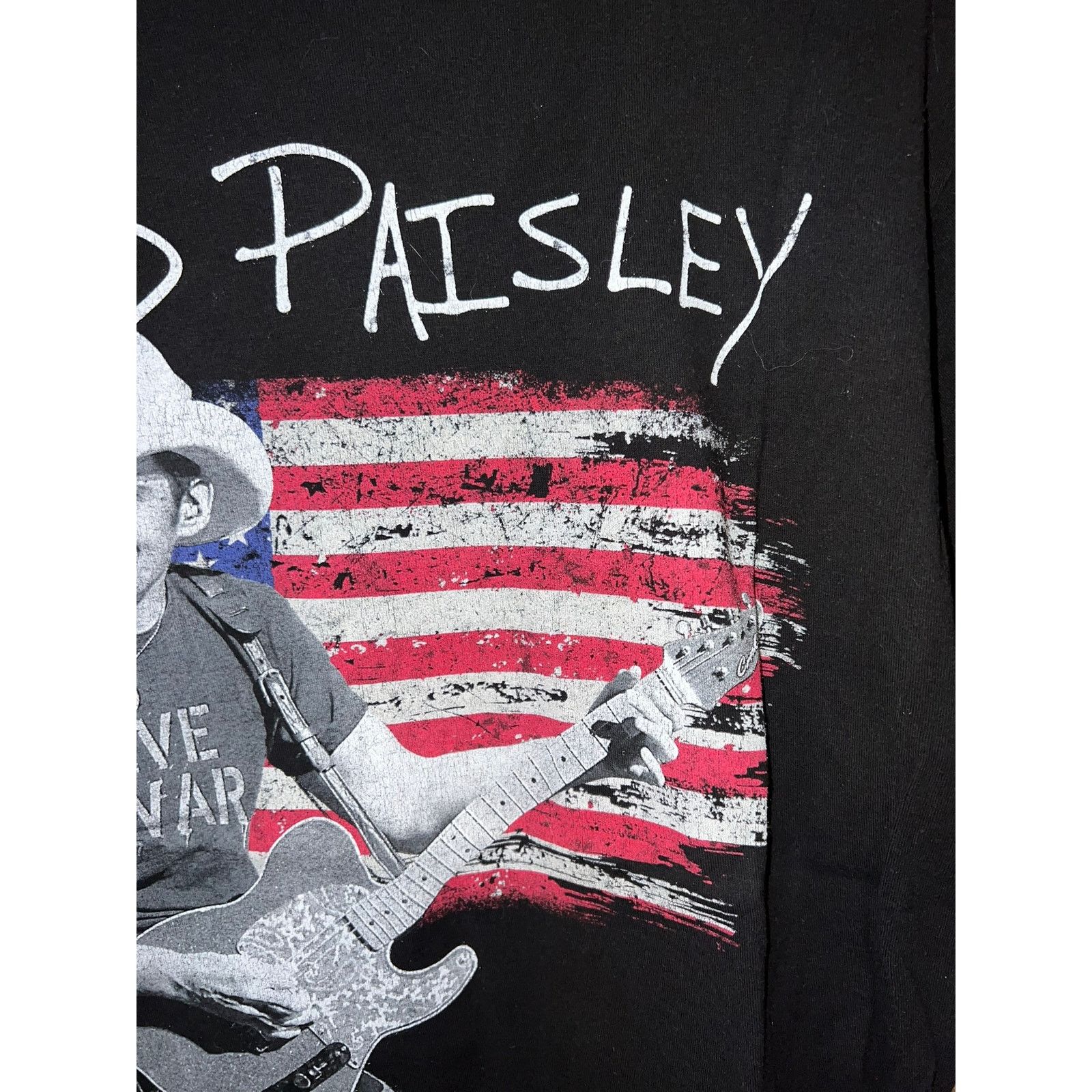 Tultex 2017 Brad Paisley Weekend Warrior World Tour Black Shirt L Size US L / EU 52-54 / 3 - 3 Thumbnail