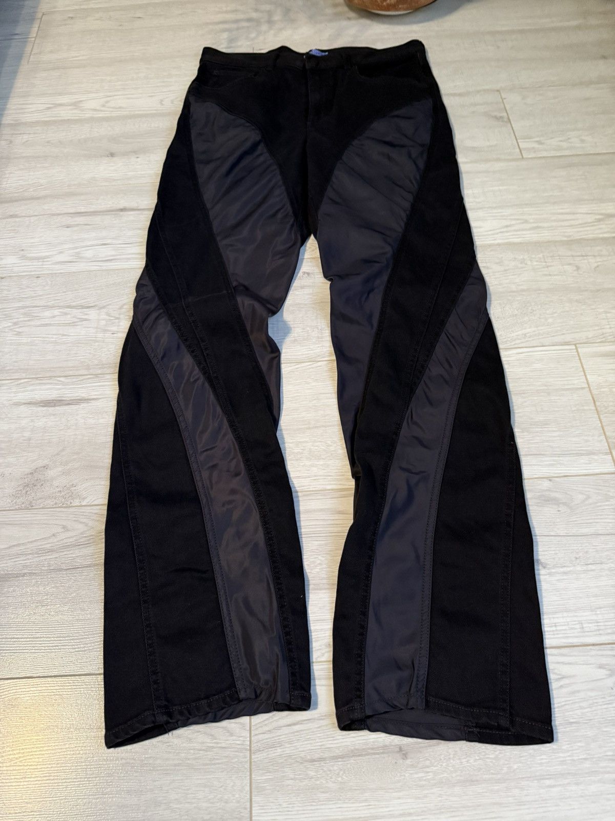 H&M × Mugler Mugler X H&M jeanns Pants Size US 34 / EU 50 - 1 Thumbnail