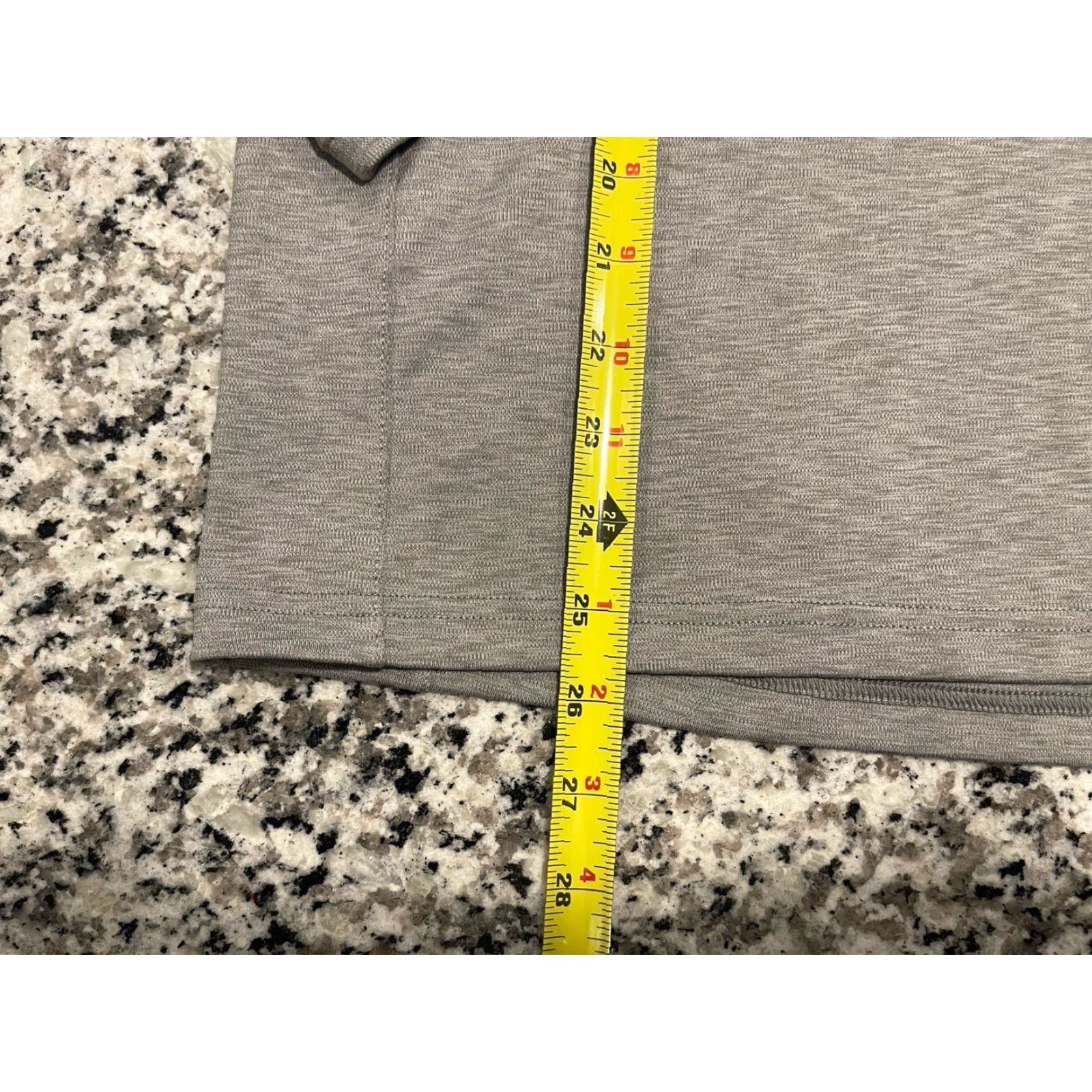 Vineyard Vines Vineyard Vines On The Go Shep Shirt Men's Small Two Tone Grey Pullover 1/4 Zip Regular Fit Long Sleeve Casual Golf Running Walking Weightlifting Size US S / EU 44-46 / 1 - 2 Thumbnail