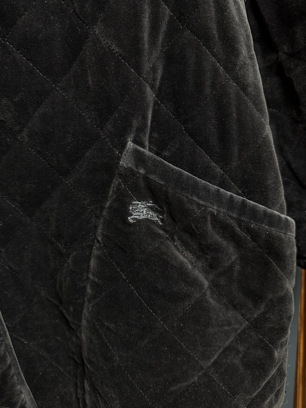 Burberry Burberrys Velvet Quilted Jacket Nova Check Size US L / EU 52-54 / 3 - 7 Thumbnail