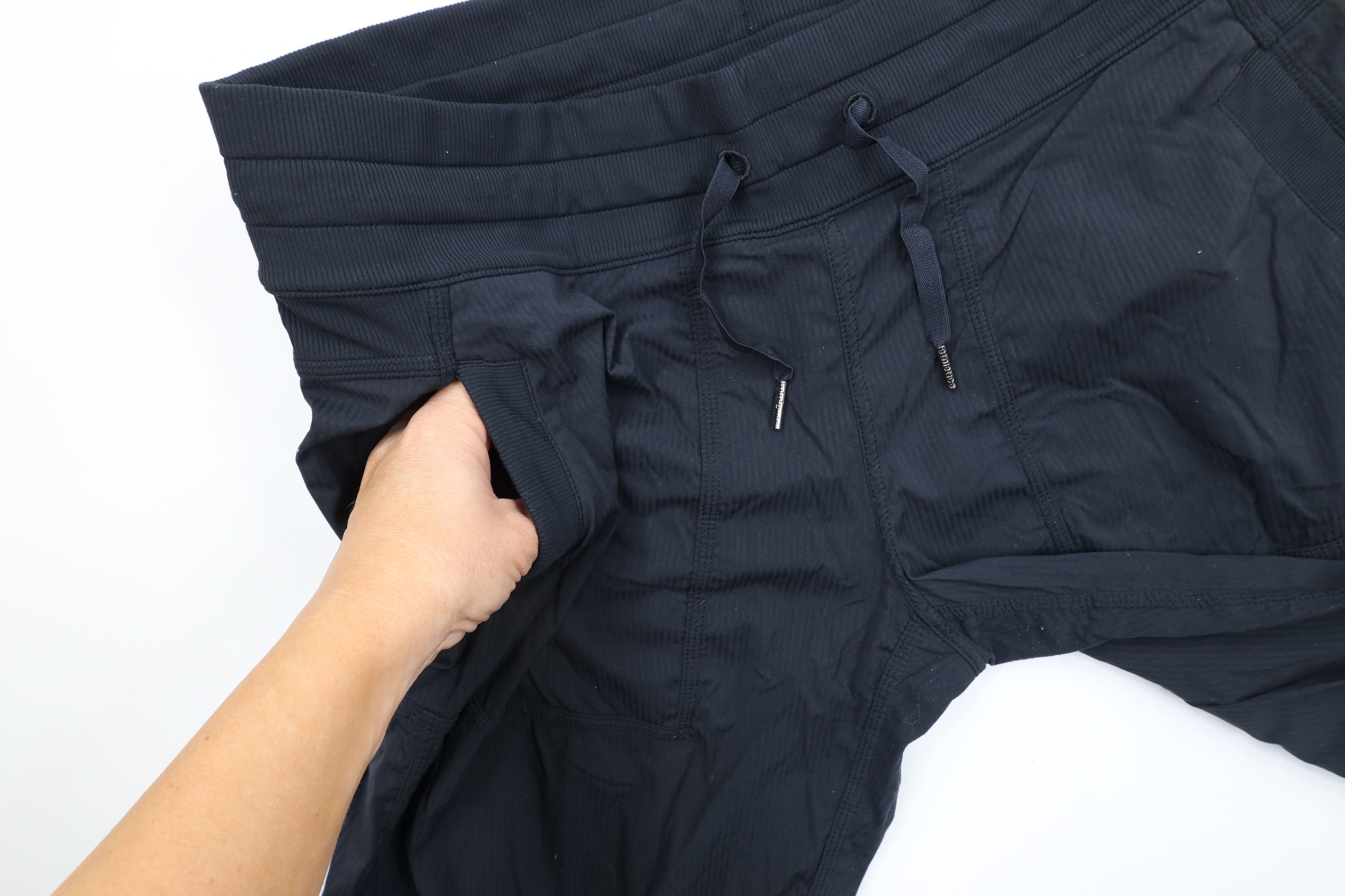 Lululemon × Vintage Lululemon Striped Dance Studio Cropped Capris Pants Black Size 32" / US 10 / IT 46 - 7 Thumbnail