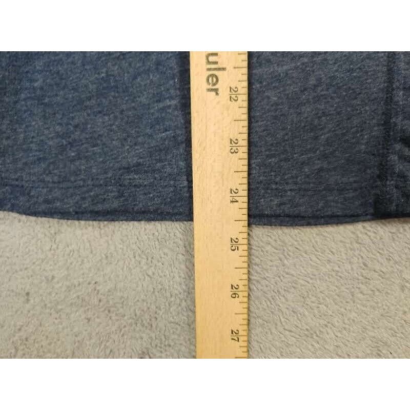 Tommy Hilfiger Tommy Hilfiger Sports Shirt Adult Mens Medium Gray Box Logo Size US L / EU 52-54 / 3 - 8 Thumbnail