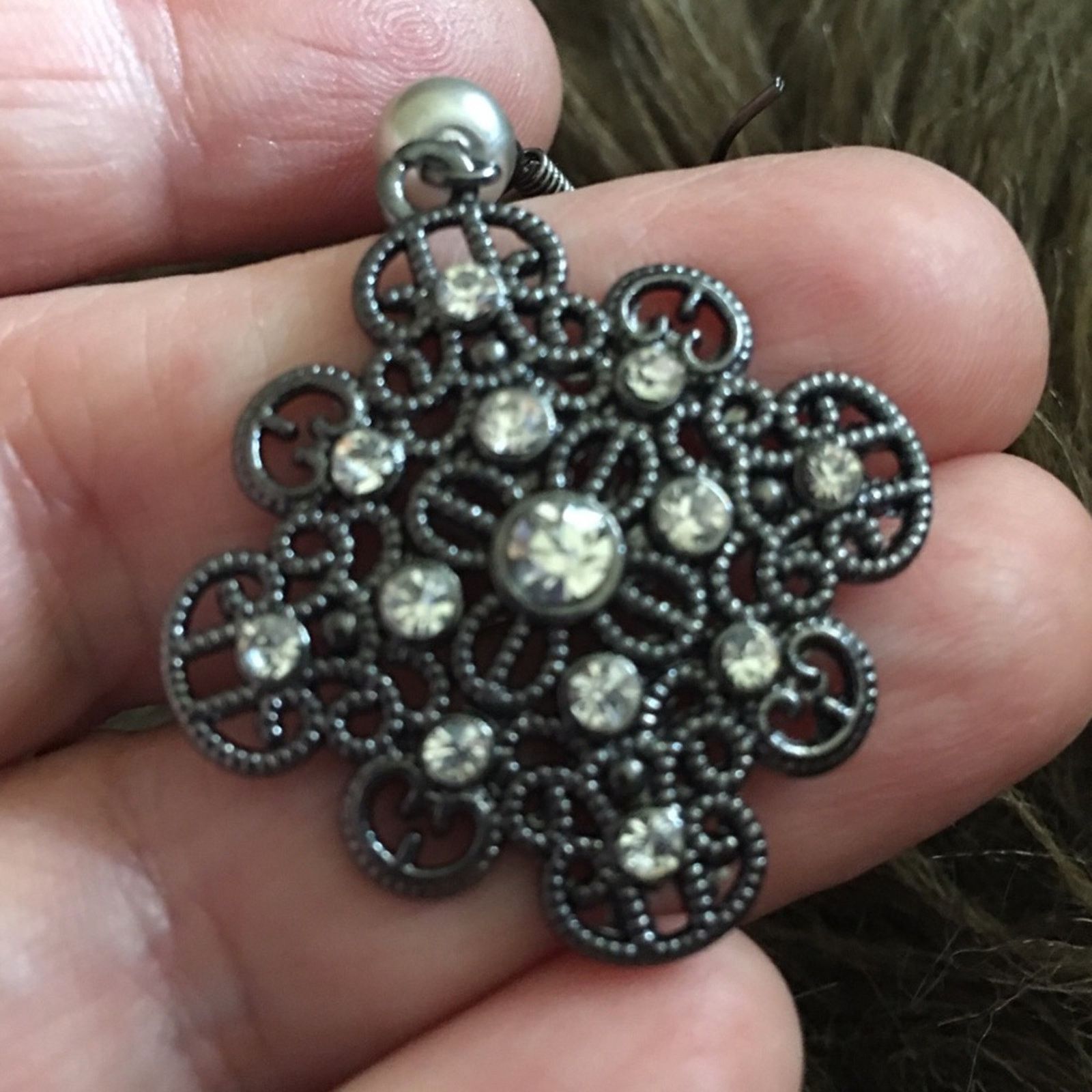Jewelry Dark chrome rhinestone filigree dangle earrings Size ONE SIZE - 3 Thumbnail