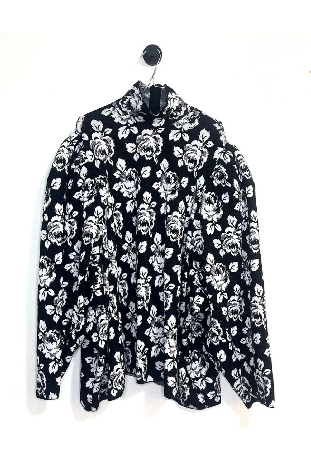 Balenciaga Balenciaga Floral Sweater Large Size L / US 10 / IT 46 - 2 Thumbnail