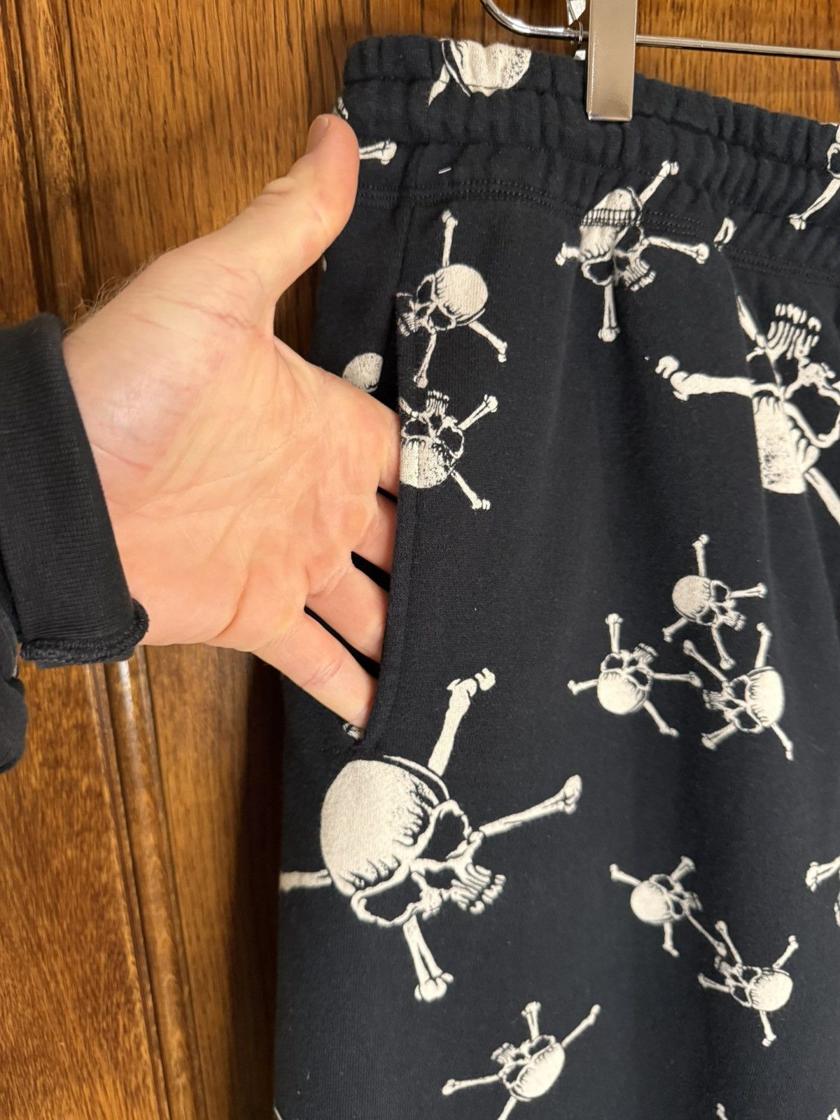 Saint Michael Saint Mxxxxxx skull black logo joggers sweatpants Michael L Size US 34 / EU 50 - 15 Thumbnail
