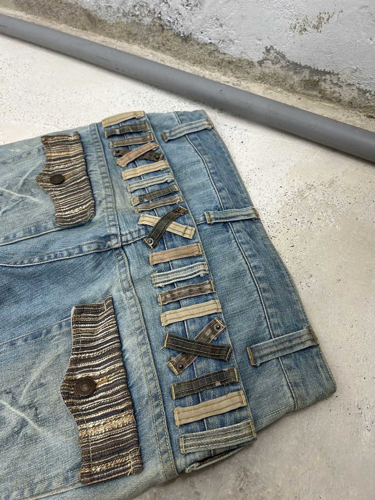 If Six Was Nine Vintage Dominate Double Waist Belt Loop Light Dirty Washed Size US 33 - 23 Thumbnail