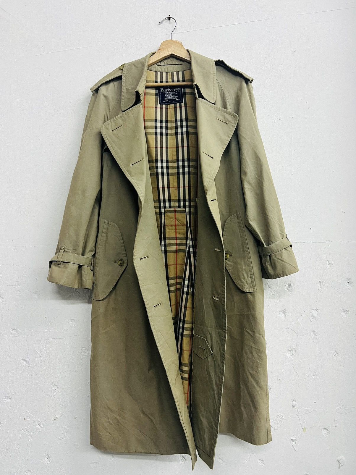 Burberry VINTAGE BURBERRY NOVA CHECK TRENCH COAT Size US S / EU 44-46 / 1 - 5 Thumbnail