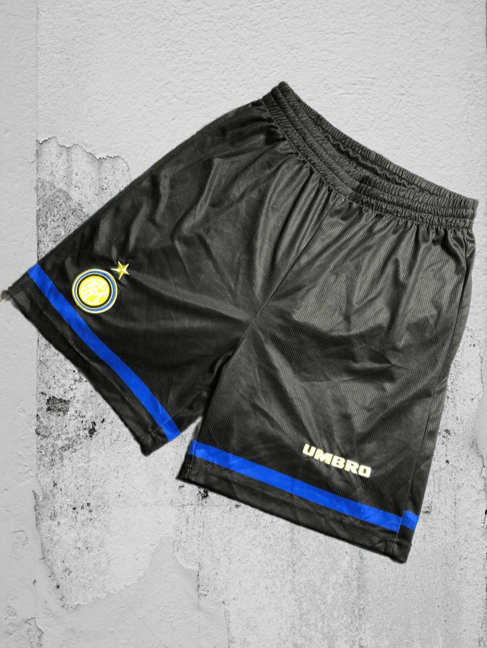 Umbro × Vintage Men’s Vintage Umbro Monogram Soccer Football Shorts size 36 Size US 32 / EU 48 - 1 Thumbnail