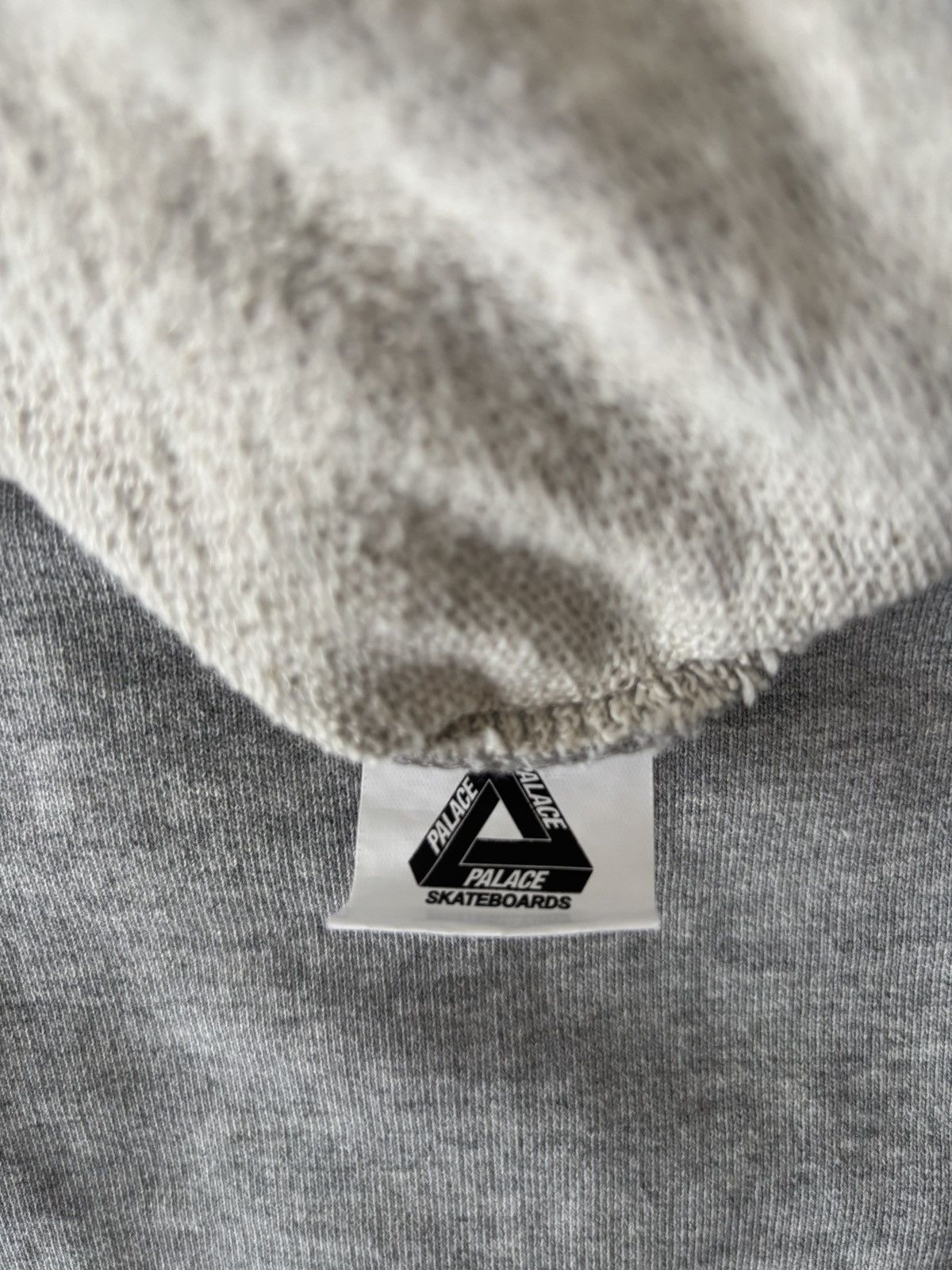 Palace Palace sweatshirt with tropical flower & parrot logo print Size US M / EU 48-50 / 2 - 6 Thumbnail