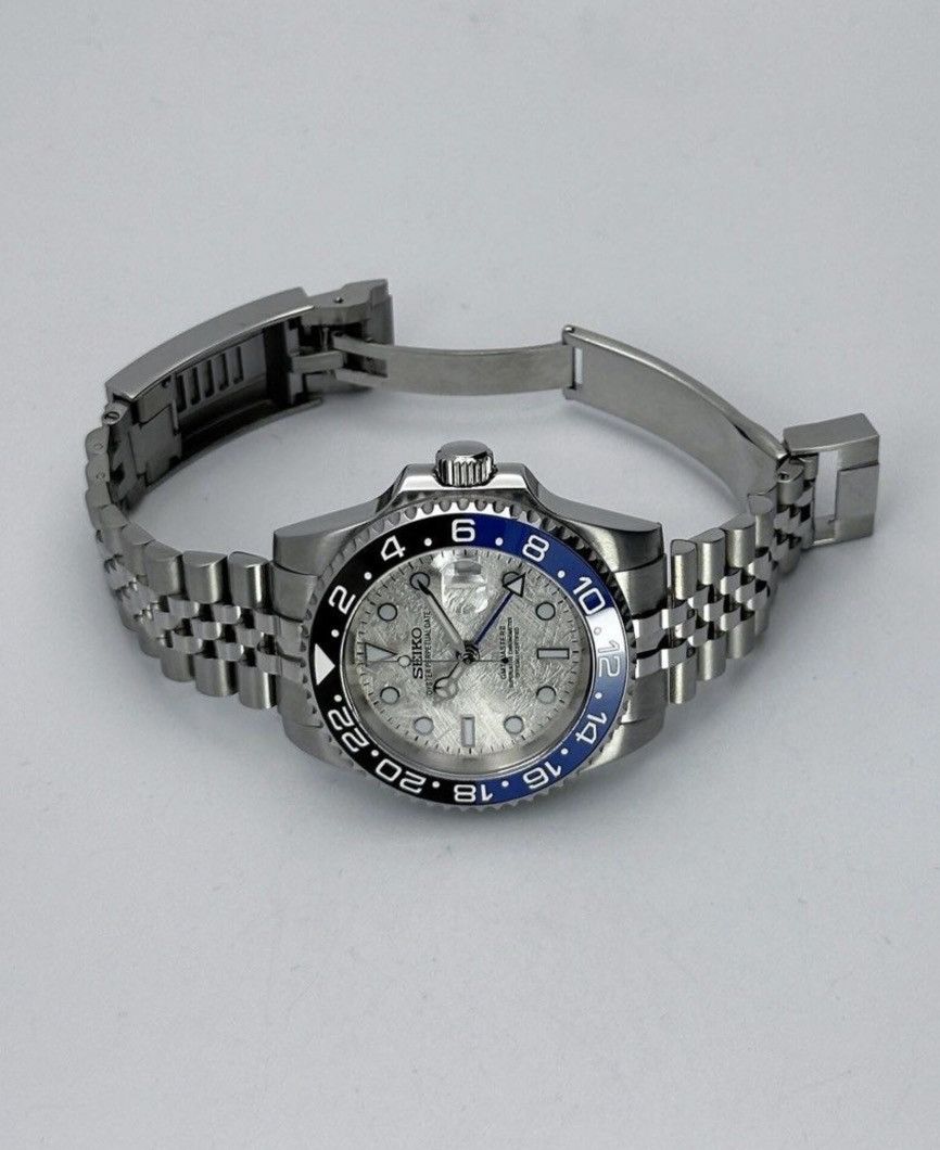 Japanese Brand Seiko Mod GMT-Master 2 Batman Meteorite Jubilee Steel Watch Size ONE SIZE - 4 Thumbnail
