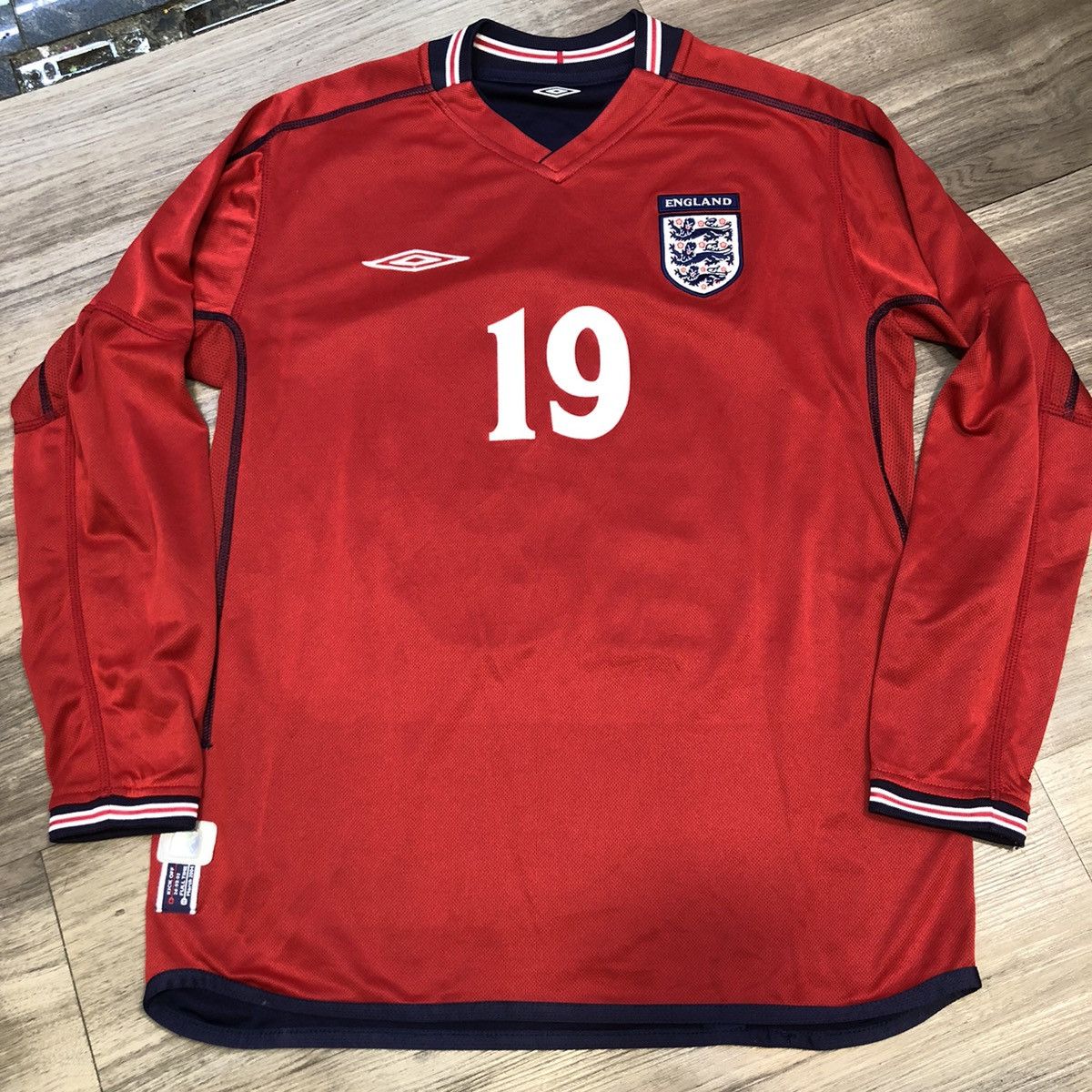 image of Fifa World Cup x Soccer Jersey England World Cup 2002 Longsleeves Away Shirt 19 J.cole in Red (Size