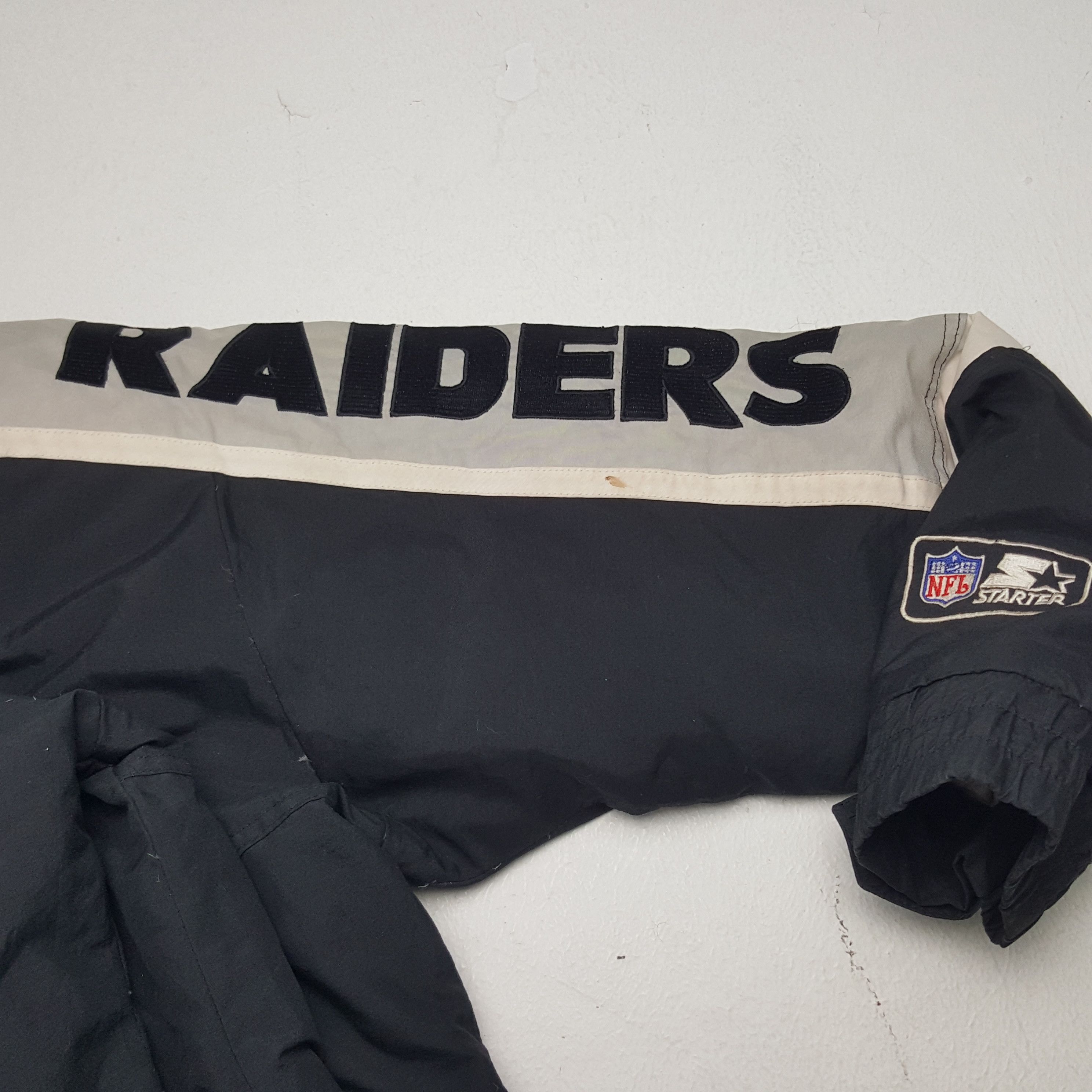 NFL × Starter × Vintage Vintage Raiders American Football Team NFL Winter Jacket Size US XXL / EU 58 / 5 - 9 Thumbnail