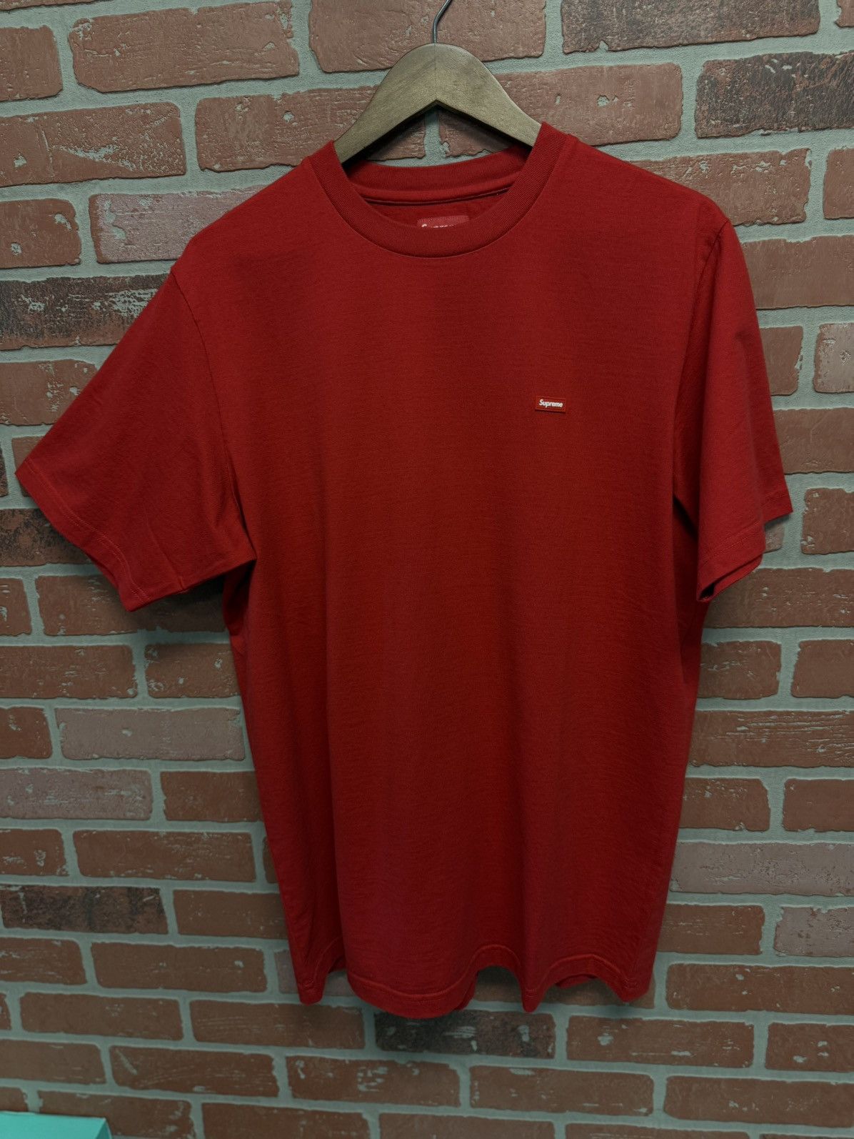 Supreme Supreme Red Short Sleeve Tee Shirt Size Large (NEW) Size US L / EU 52-54 / 3 - 2 Thumbnail