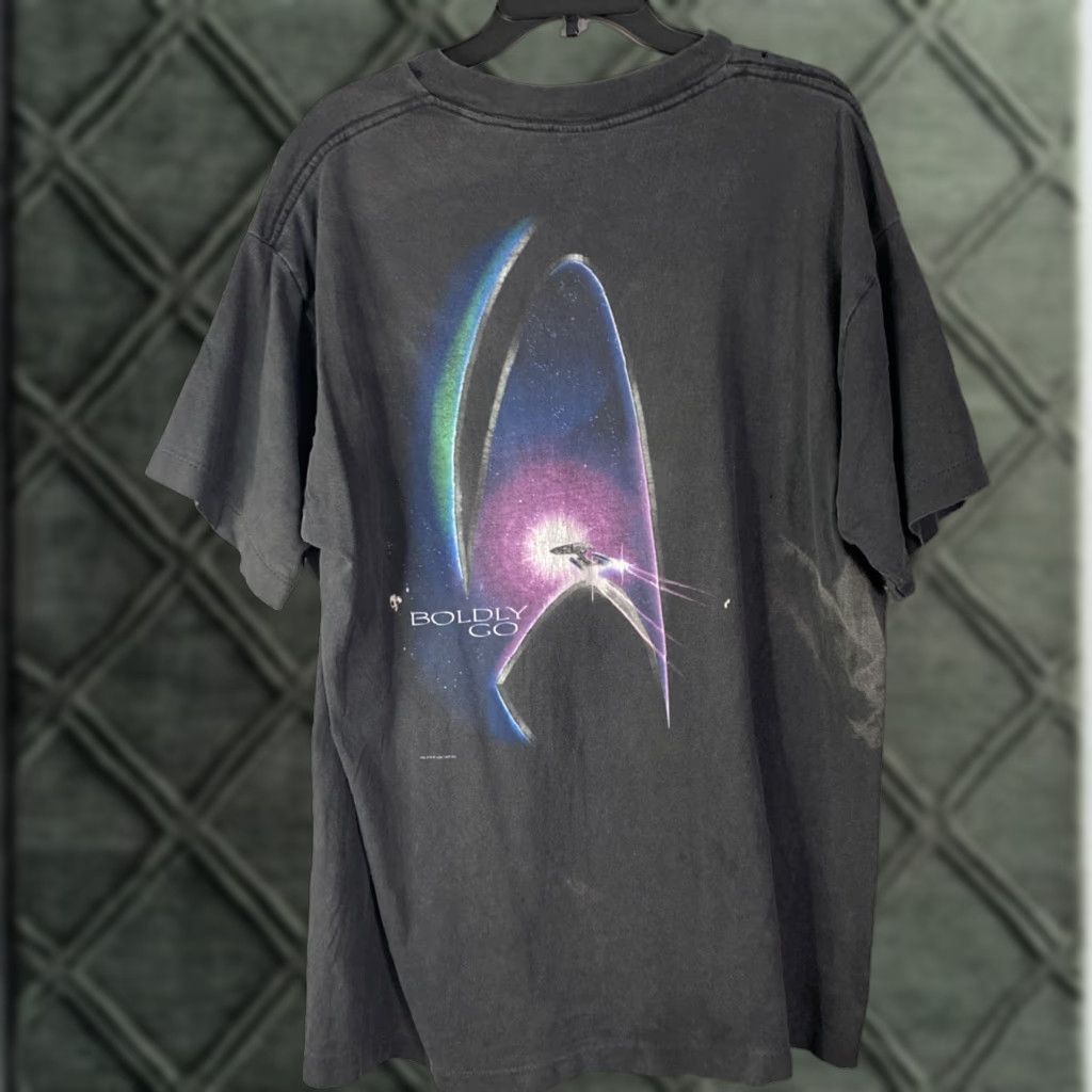 Vintage Vtg Winterland Single Stitch 90s Star Trek Movie T Shirt Made in USA DISTRESS L Shirt Unisex Adults Adult L Black Cotton Stars 90s Mens Womens Size US L / EU 52-54 / 3 - 1 Thumbnail