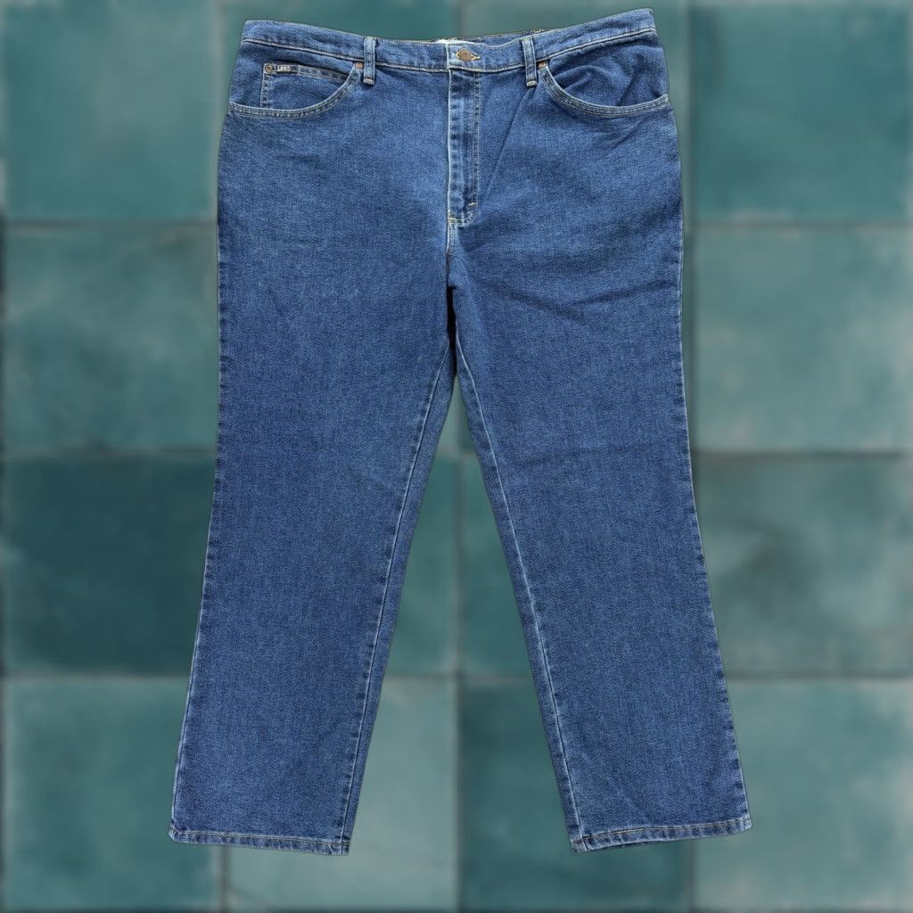 Lee Lee Jeans Mens 42x30 Blue Regular Fit Denim Pants Straight Leg Comfort Stretch Jeans with Pockets Zip Fly Size US 42 / EU 58 - 1 Thumbnail